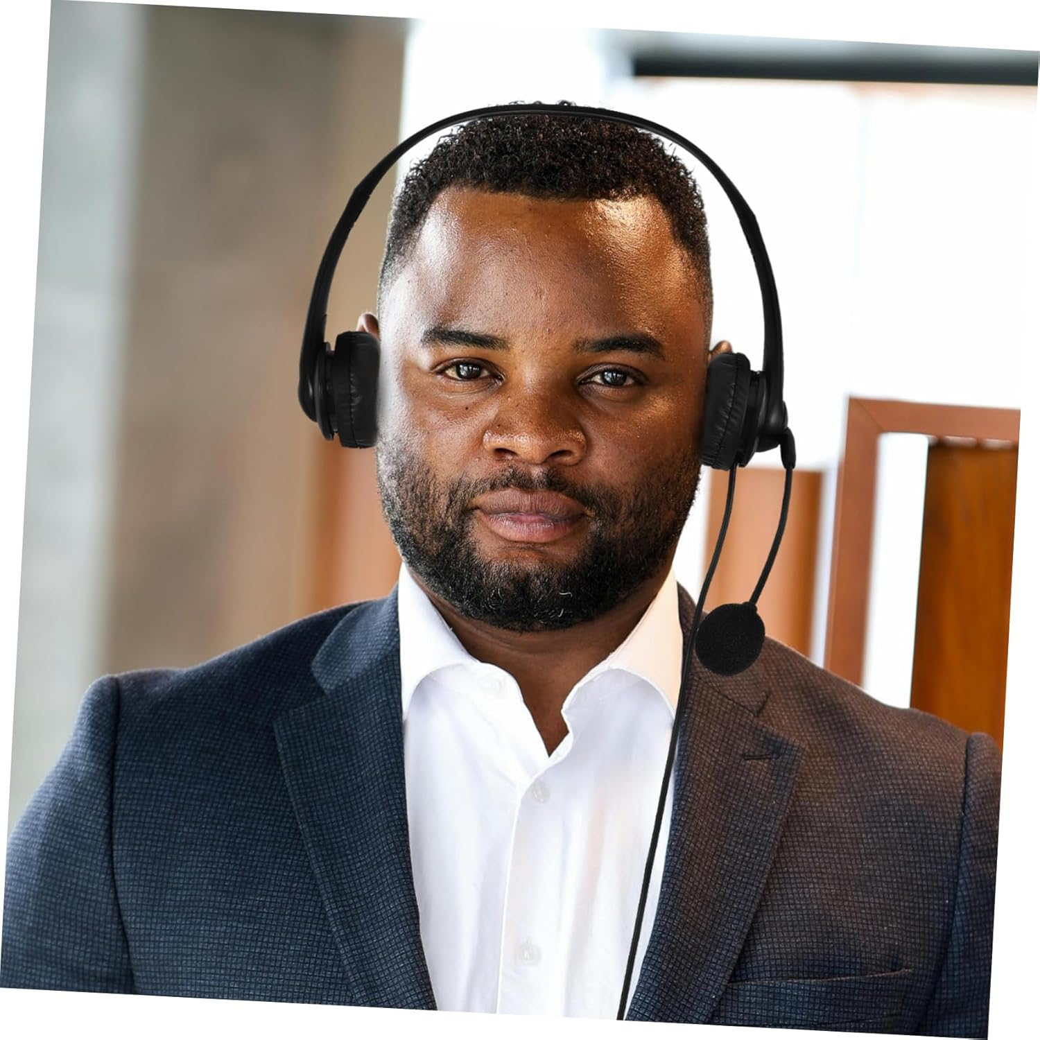 LABRIMP Wired Noise Cancelling USB Headset with Microphone for Office Computer Calls, Black Over-Ear Headphones for Online Classes and Business Webinars, Wired Control Headphone for Call Center Use image number 3