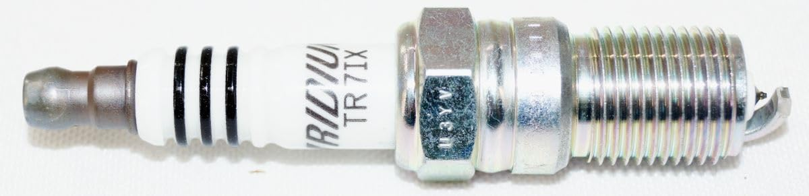 8 New NGK Iridium IX Spark Plugs TR7IX # 3690, Automotive Replacement Parts by NGK image number 6