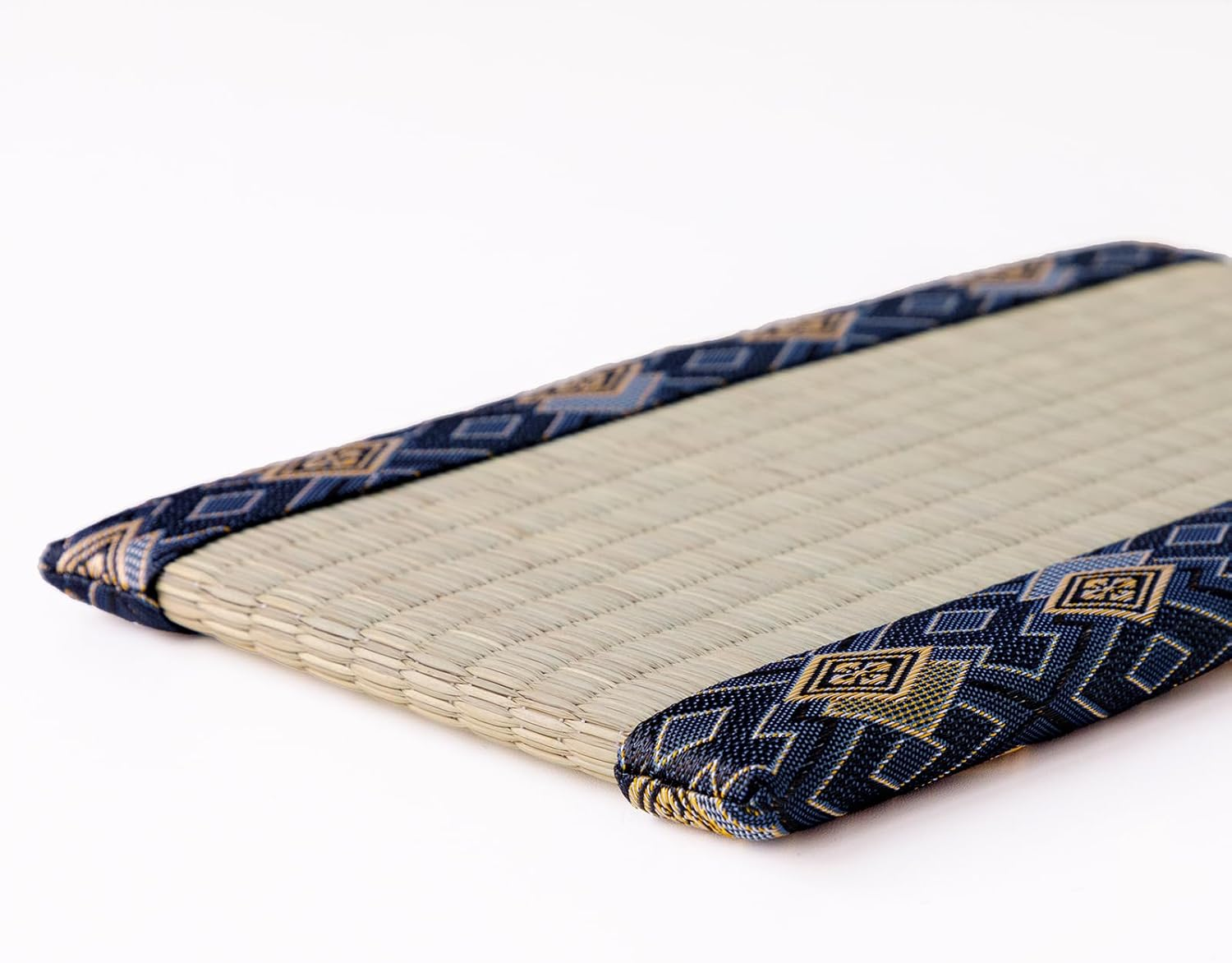 Asayu Mini Tatami Mat Made of Real Igusa Rush Grass, Made in Japan, for Bonsai, Doll Stand, Coaster, Incense Holder (Blue) image number 4