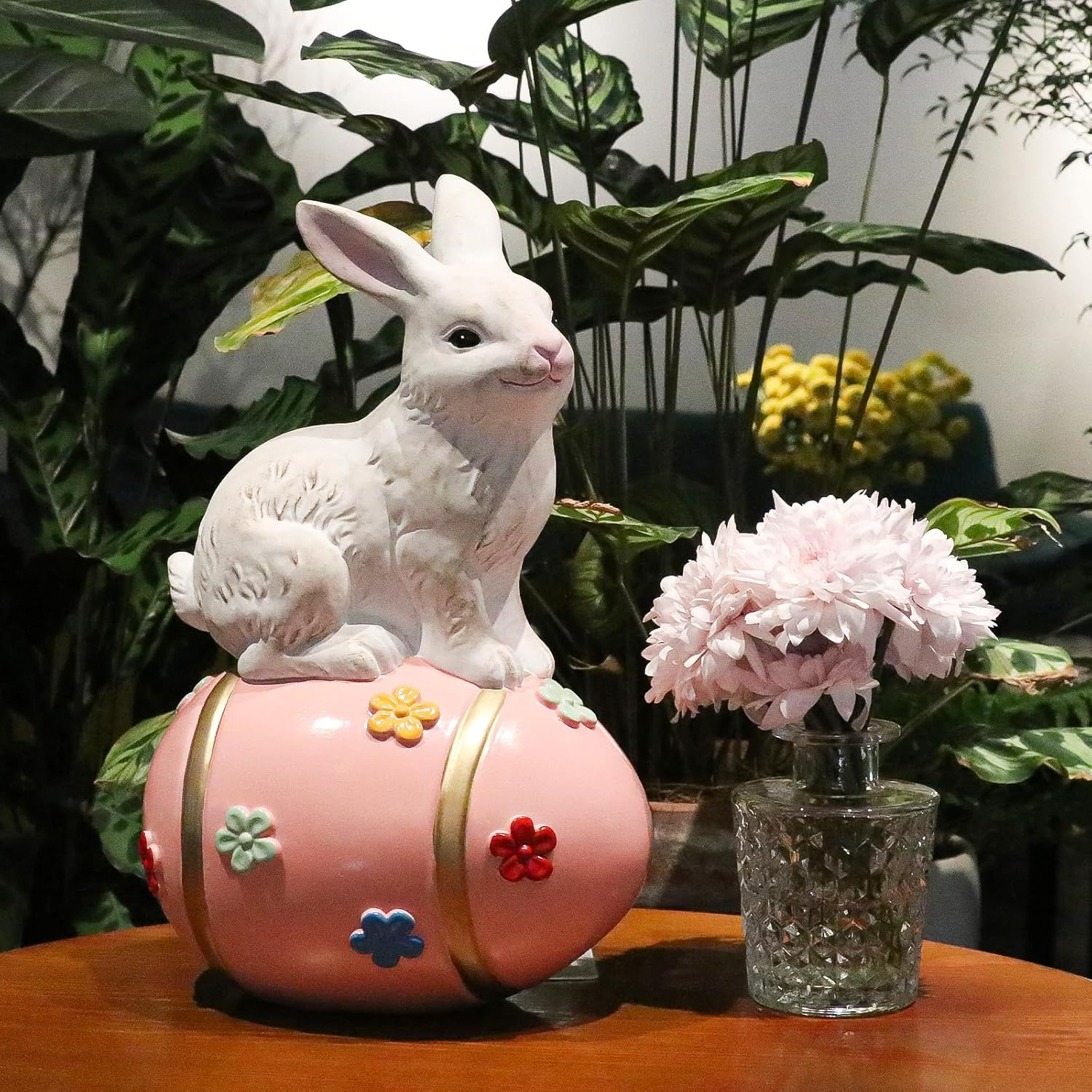 Large Rabbit Tabletop D&eacute;cor with Colorful Flowers Egg, Hand-Painted Bunny Figurine Statue for Spring Eater Party Indoor & Outdoor Decoration, Suitable Decor for Home, Office, Garden
