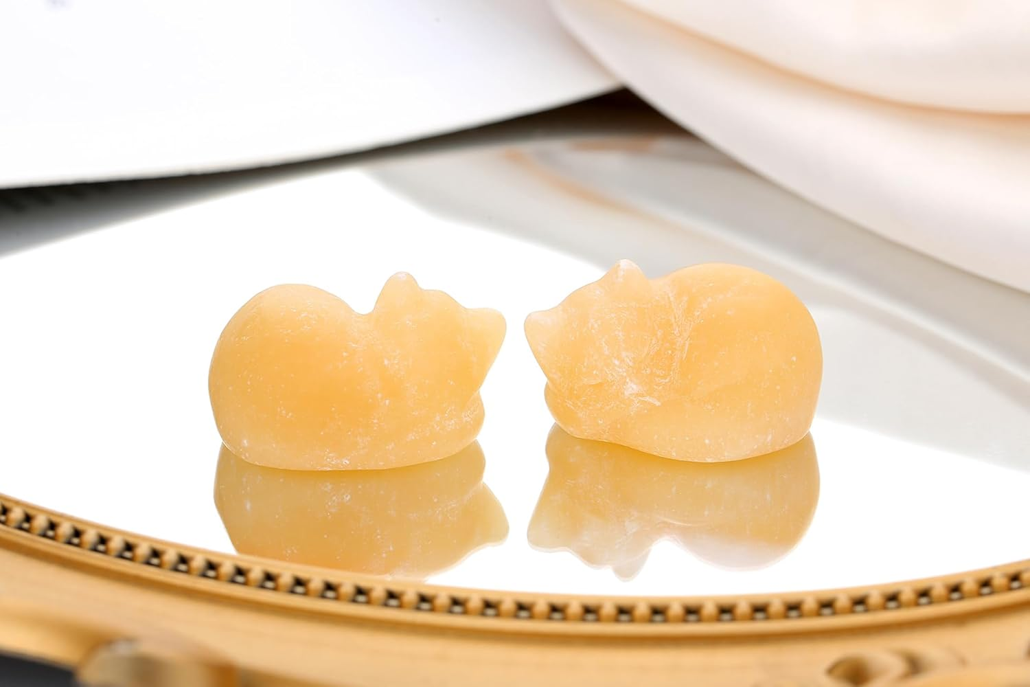 QINJIEJIE Fancy Calcite Cat Crystals Decor Sleeping Cat Statue Healing Stone Figurine Decors Gift Hand Carved Gemstones Office Room Home Desk Lucky Decoration Cute Orange Gifts for Women Men image number 4