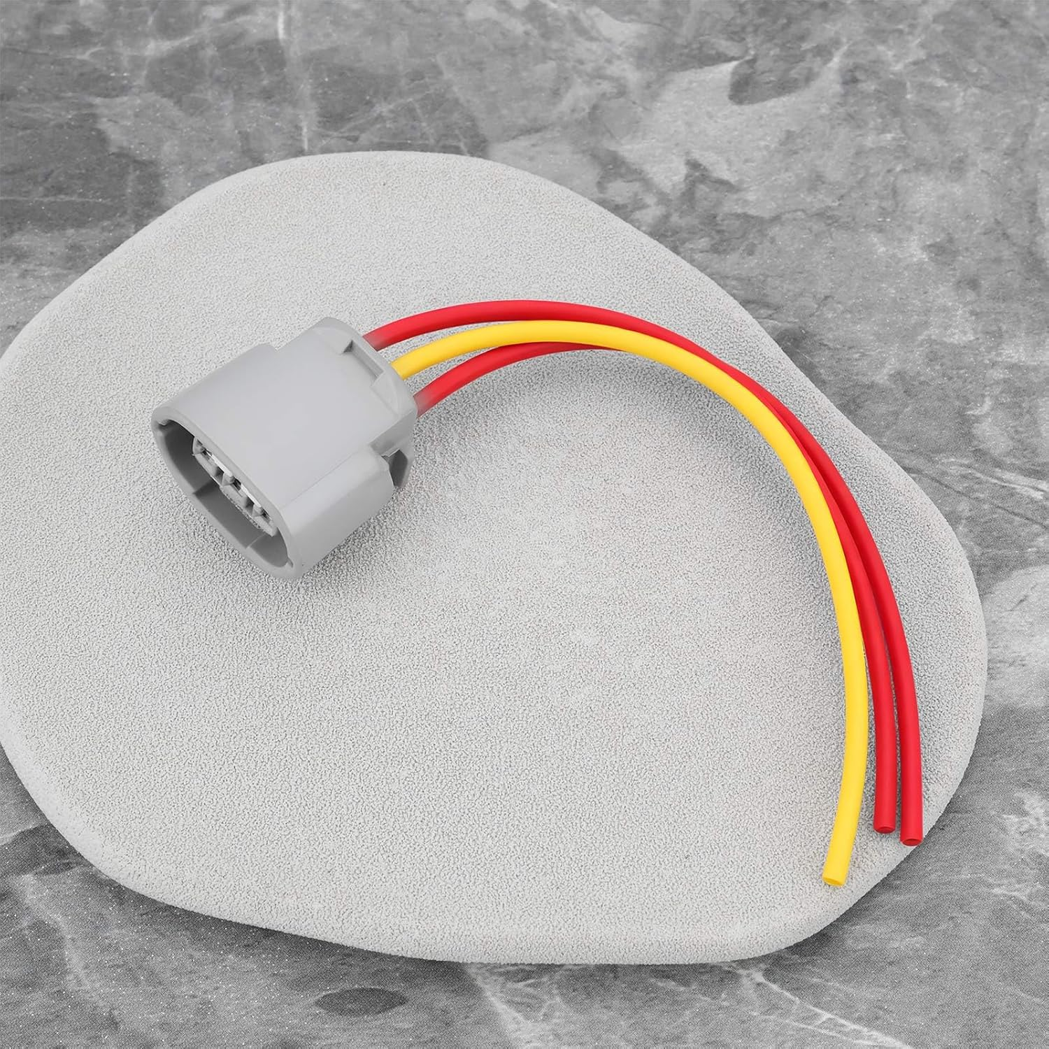 YINETTECH 2X Car Alternator Connector Plug 6189-0443 Compatible with Toyota Compatible with Acura 3-Pin image number 6