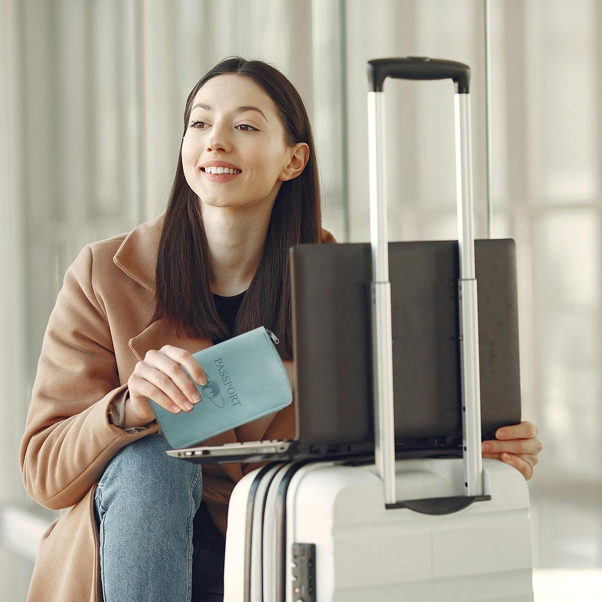 Lotsdonxia Slim PU Leather Passport Holder &ndash; Compact Travel Wallet, RFID Document Organiser with Card Slots, Holiday or Business Essential for Men and Women, Blue, 11.5X19X2.5Cm, Modern image number 5