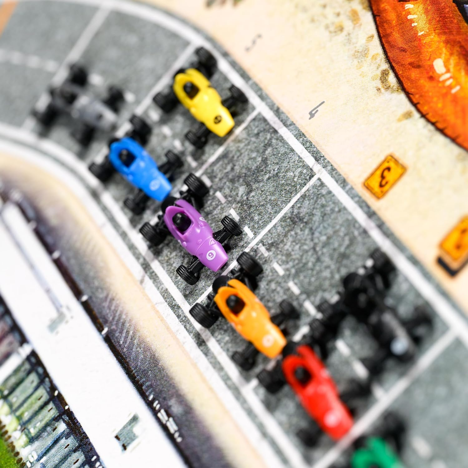 Asmodee | Days of Wonder | Heat Tunnel Vision Expansion | Racing Strategy Game | 1+ Players, Ages 10+ image number 5