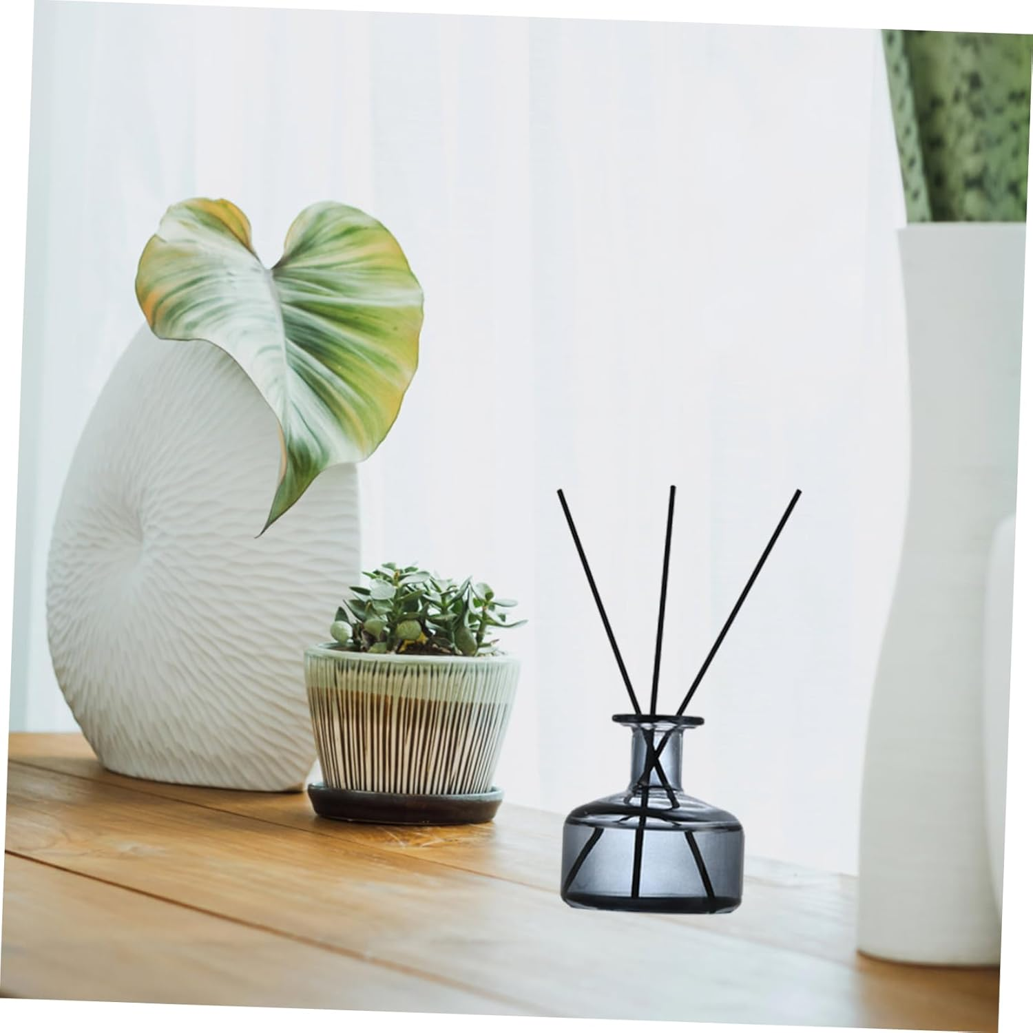 GARVALON 2Pcs Chic Aroma Diffuser Bottles Glass Aromatherapy Containers for Home Office for Friends Family Grey Random Color image number 6