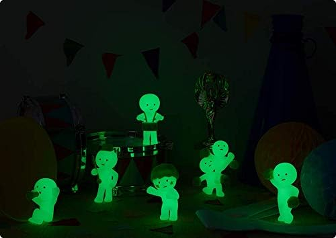 Smiski Dreams Glow in the Dark Figure, Cheer Series, Random Style, 1 Pack image number 1