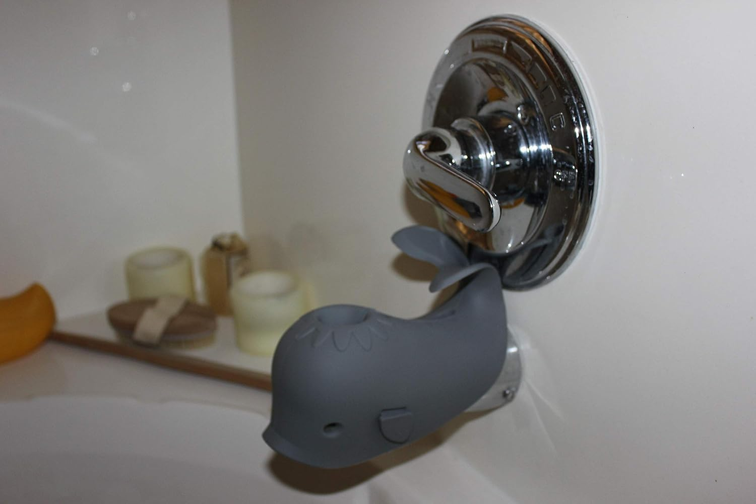 Bath Spout Cover Whale Design, Baby Shower Faucet Cover, Compatible with Standard Tub Faucets, Safe and Fun for Kids, Bpa-Free, 1 Pack &ndash; Fengea image number 3