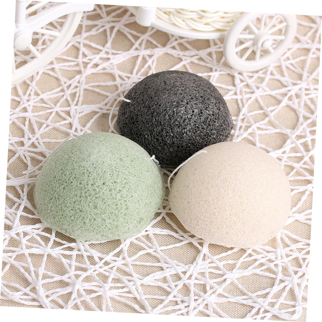 VALICLUD Konjac Facial Sponge Charcoal Natural Exfoliating Face Sponge for Oily Prone Skin Suitable for Daily Skincare Routine
