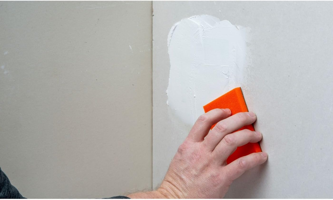 Gorilla Heavy Duty Wall Repair Spackling + Primer, 16 Ounce Tub image number 1