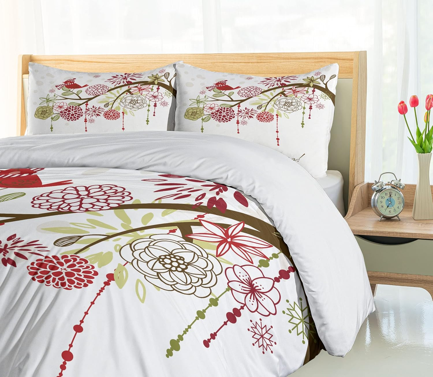 Ambesonne Christmas Duvet Cover Set Queen Size, Sacred Floral Winter Red Bird Hat and Scarf on Blooming Tree Nature Inspired, Decorative 3 Piece Bedding Set with 2 Pillow Shams, Green White