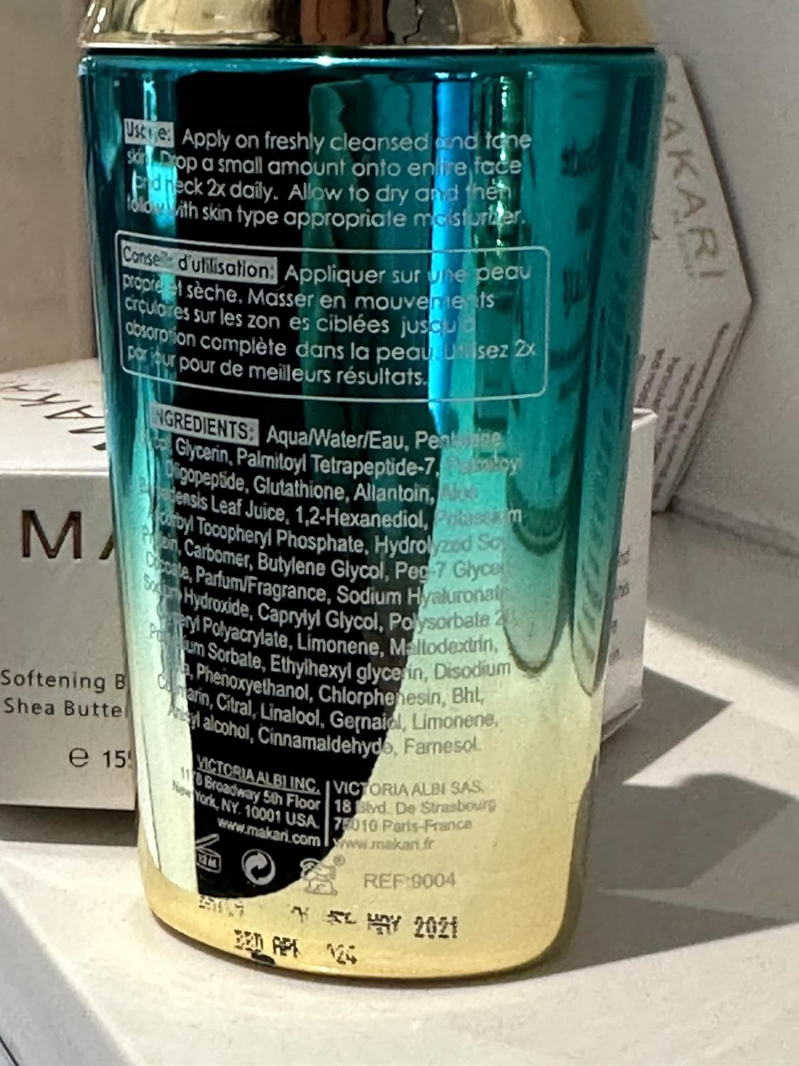 Makari Blue Crystal Regenerating Serum - Vitamin C Serum - Dark Spot Remover for Face Infused with Antioxidants, Glutathione, Vitamin E - 1.7 Oz image number 4