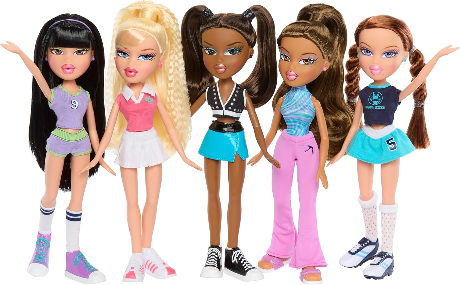 Bratz Play Sportz- Sasha (Cheerleading) image number 3