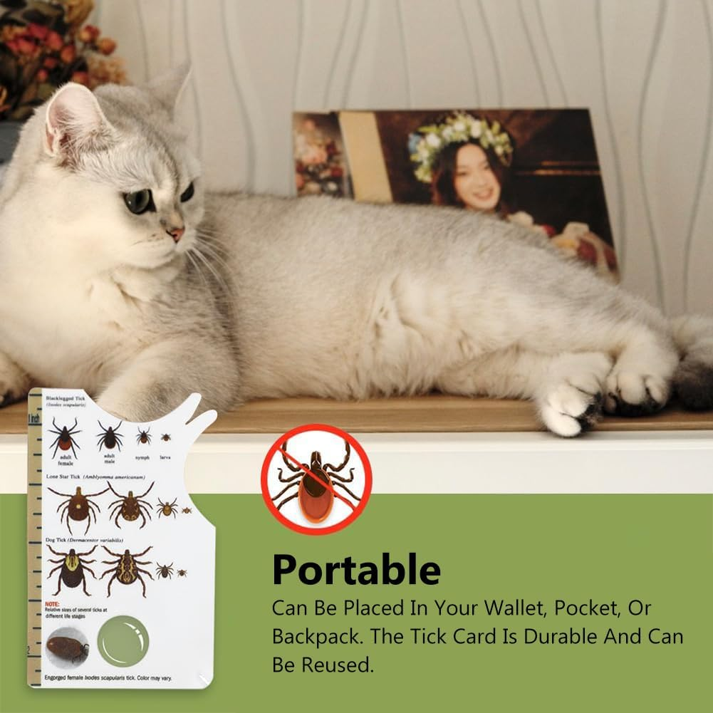 Tick Card with Magnifying Glass, Pack of 2 Tick Cards for Dogs, Cats, Tick Cards with Magnifying Glass, Compact and Portable, Easy to Use, Quick Cleaning of Ticks, Tick Cards for People, Children