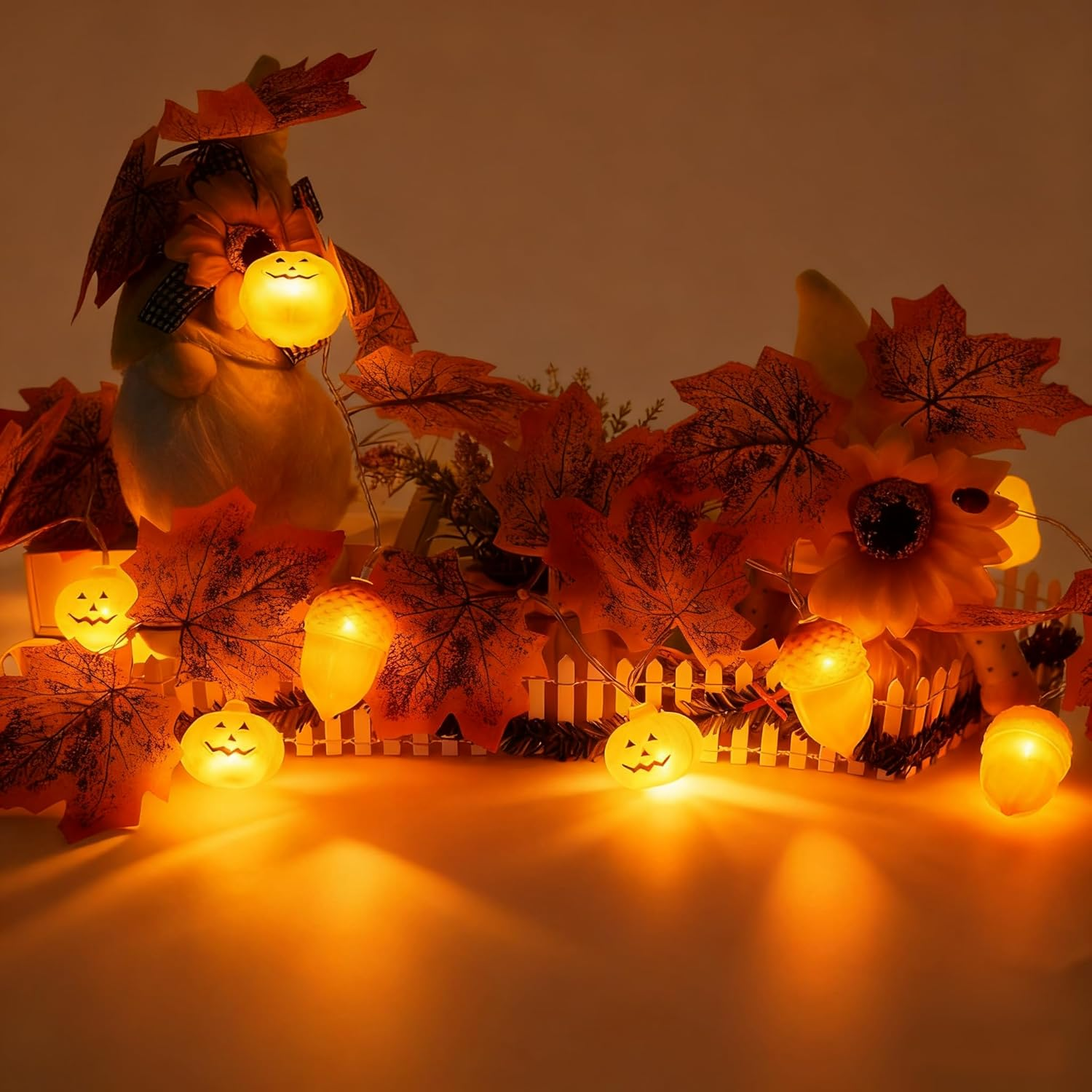 Autumn Fairy Lights, 1.5 M, 10 LED Maple Leaves Acorns Fairy Light, Fairy Lights, Battery for Decorating Windows, Doors, Tables, Autumn Decoration, Thanksgiving, Halloween, Christmas Decoration image number 6