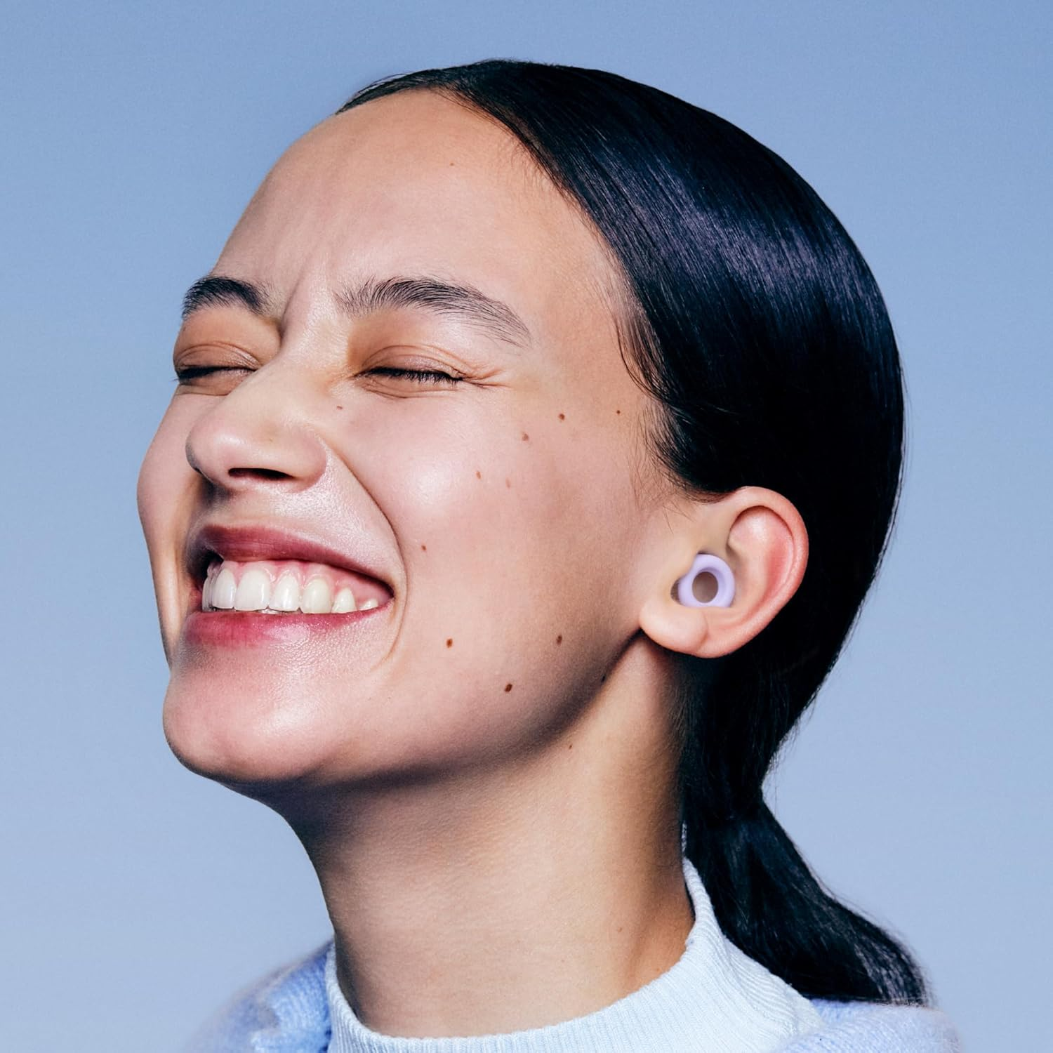Loop Quiet - Ear Plugs for Sleep &ndash; Super Soft, Reusable Hearing Protection in Flexible Silicone for Noise Reduction & Flights - 8 Ear Tips in XS/S/M/L - SNR 24Db & NRR 14 Noise Cancelling - Violet image number 1
