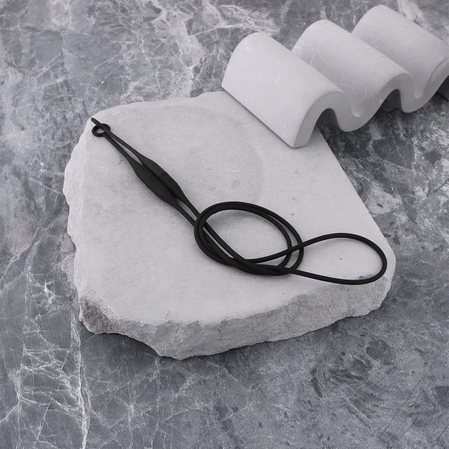 Magnetic Earbud Lanyard Compatible with Loop Quiet/Engage/Experience Silicone Removable Magnetic Ear Plugs Lanyard Black image number 2