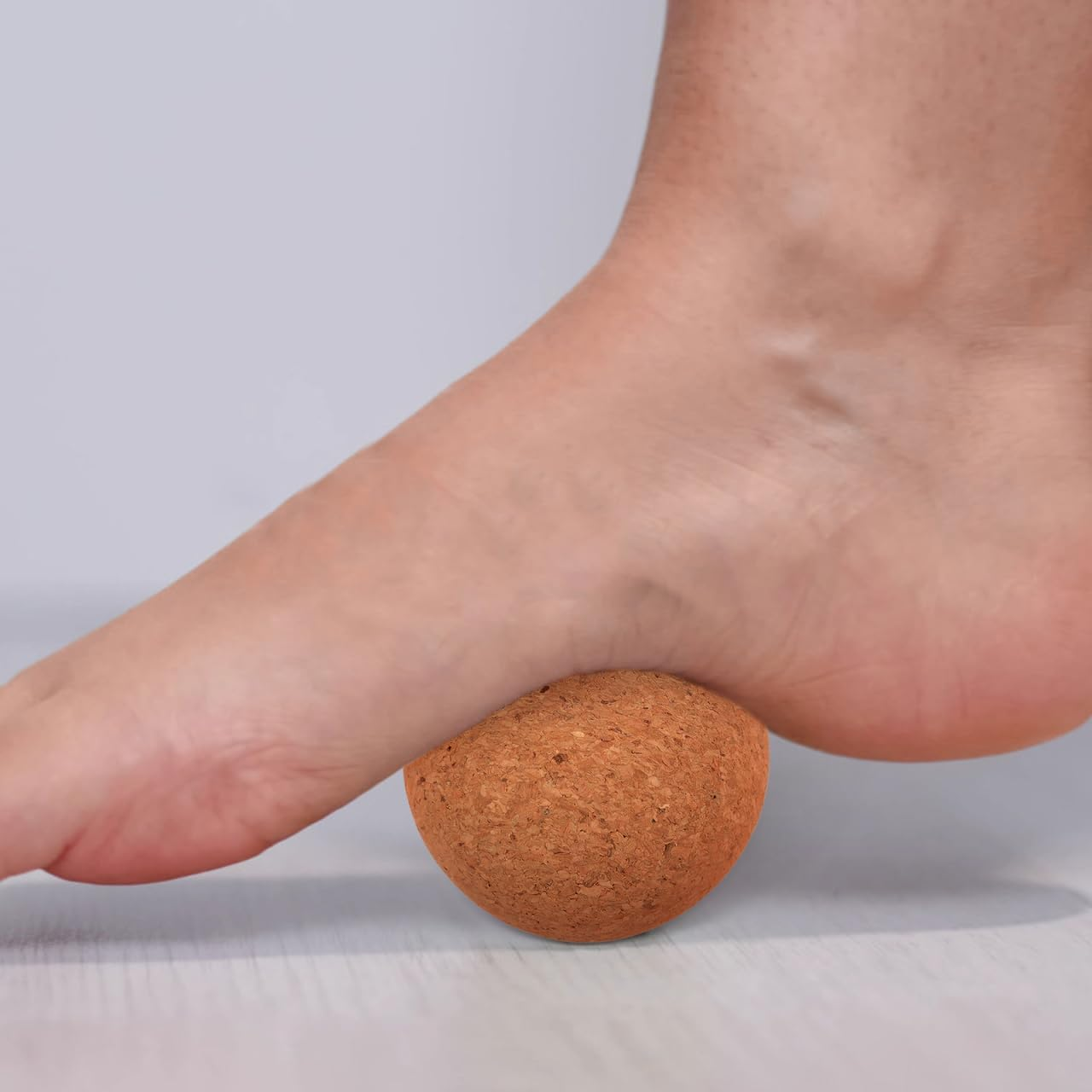 Baluue Cork Massage Ball, Round, Lightweight Massage Ball, 2.76 Inch, Myofascial Release, Trigger Points Yoga Balls for Back Neck and Feet, Muscle and Myofascial Release image number 4