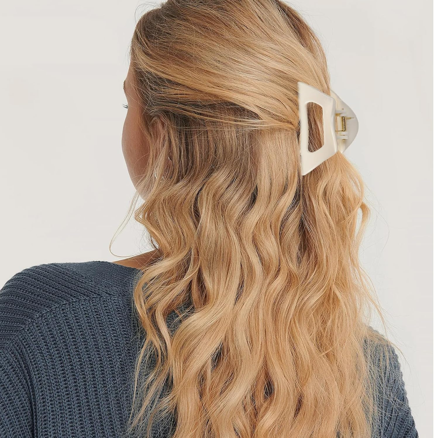 Pack of 4 Soft Claw Clips, Triangle Claw Clips, Hair Clips, Cloud Clip, Women, Non-Slip Soft Hair Clip, Silicone Foamy Clips, Ponytail Hair Clip for Thick or Fine Hair, Parties, Casual, Daily image number 2