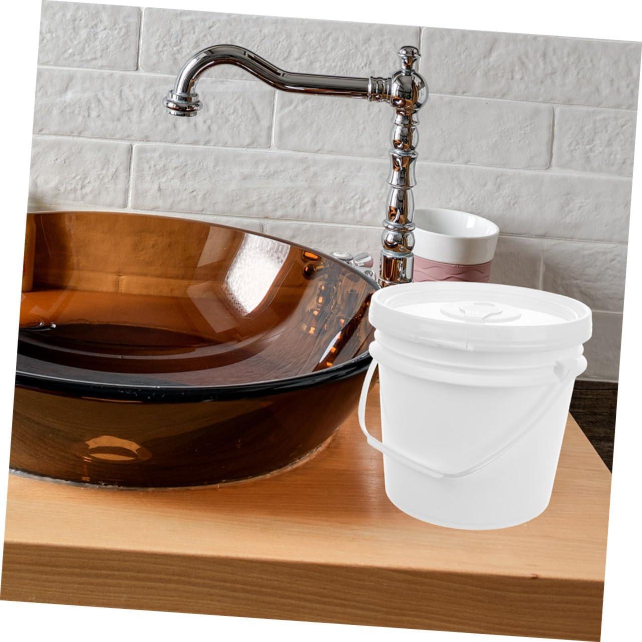 Wipes Dispenser Bucket Portable Refillable Wipes Container Handle for Car Home Use image number 6