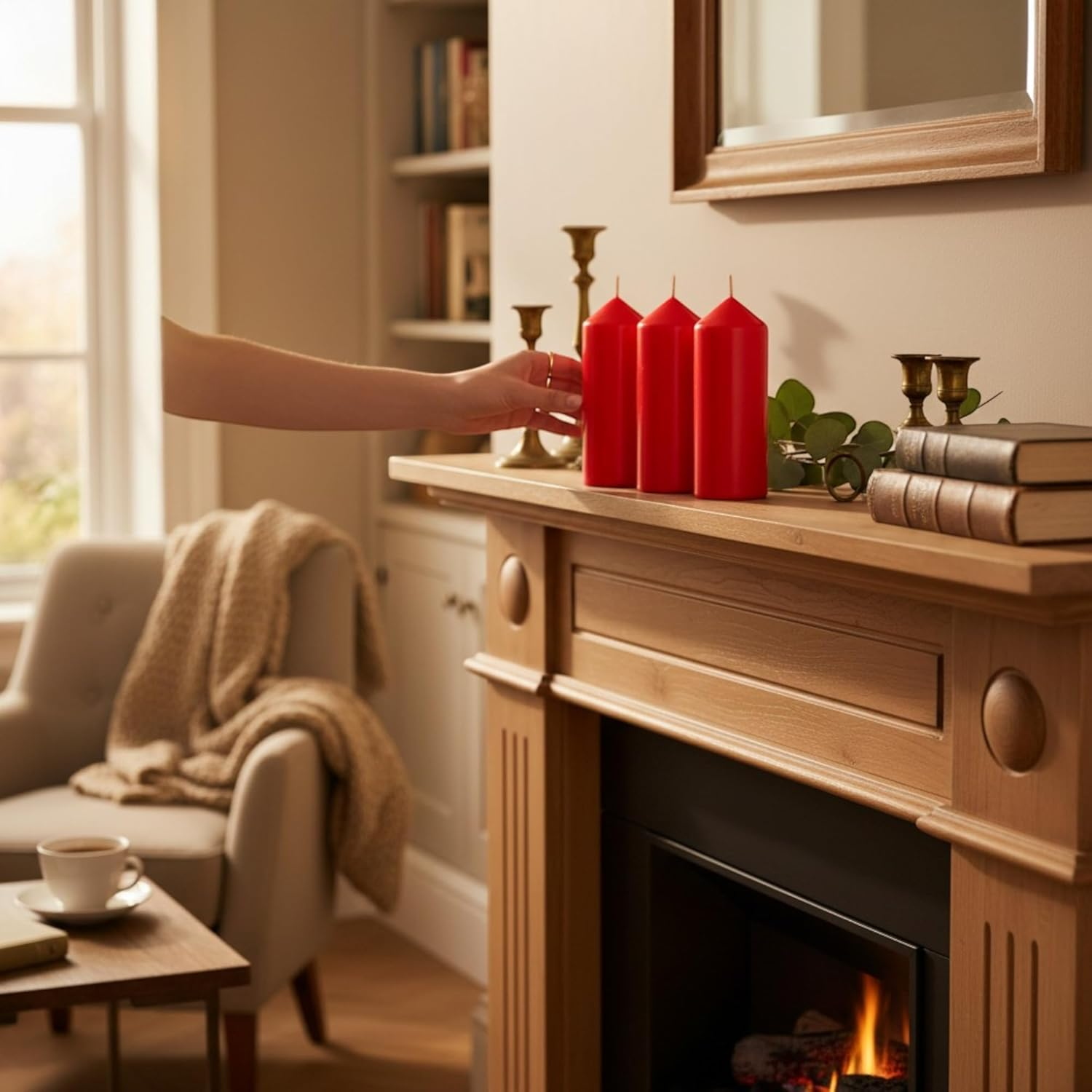 MIJOMA Pillar Candles Set of 4 - High-Quality Coloured Candles for Advent Wreath and Christmas Decoration - Odourless & Low Soot (Red, 7 X 15 Cm) image number 5