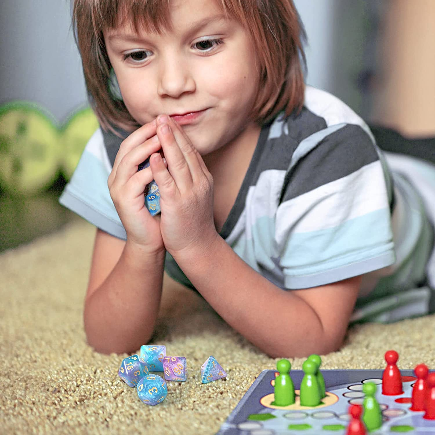 GWHOLE 42 PCS (6 Sets) Polyhedral Dice Set with Gold Pattern Drawstring Pouches for Dungeons and Dragons Table Game Dice for D&D, DND, GRP with Black Pouch, 6 Colors image number 4