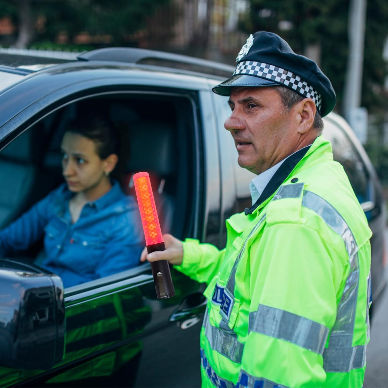 Iplusmile Signal Traffic Wand Traffic, Red LED Traffic Control Wand Control Wand Safety Traffic Light for Parking Guides Outdoor Camping Concert image number 2