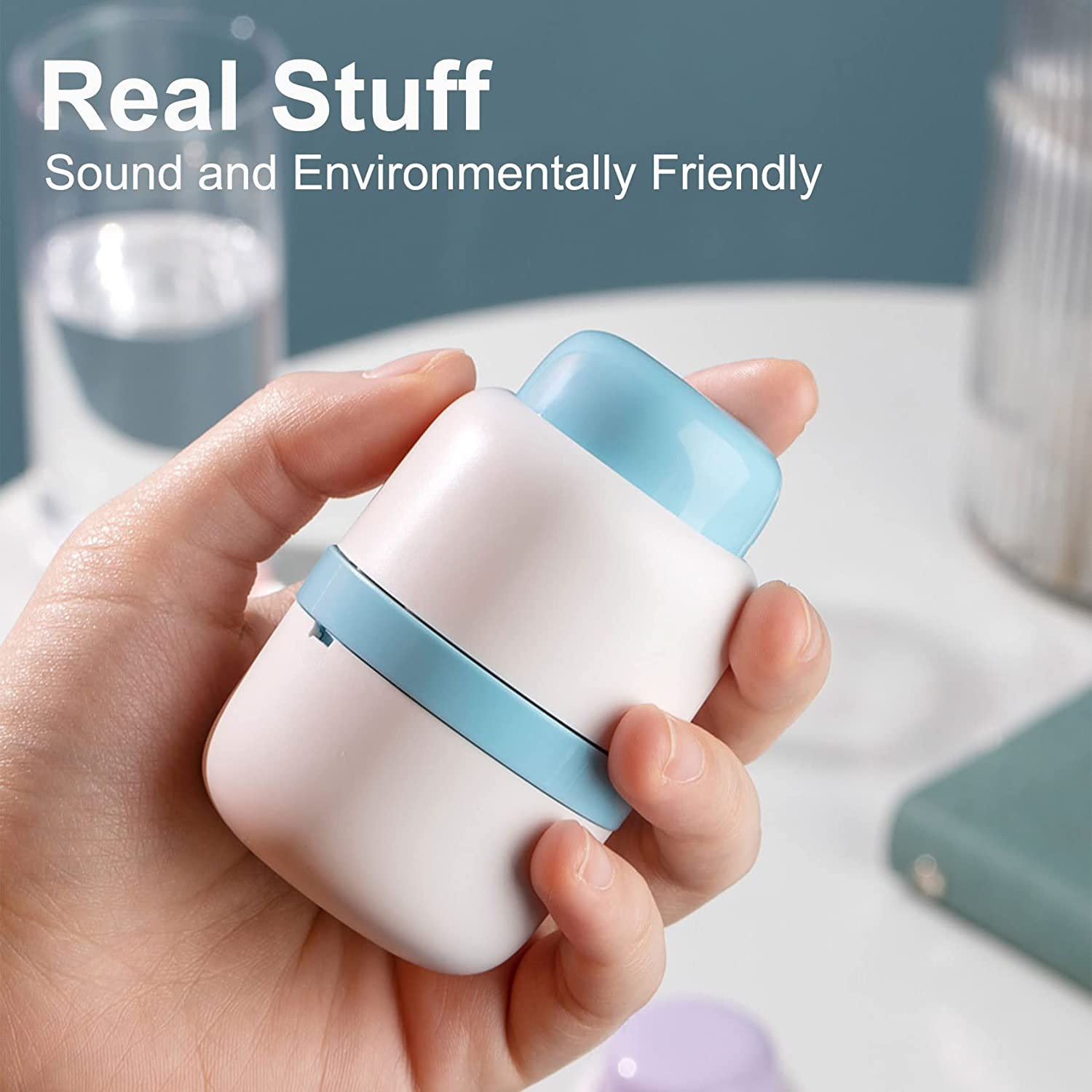 Pill Cutter for Small Pills 1/4, Crusher Tablet into Half or Quarter, Hidden Safety Blade Portable Pill Splitter Box for Going Out or Traveling image number 1