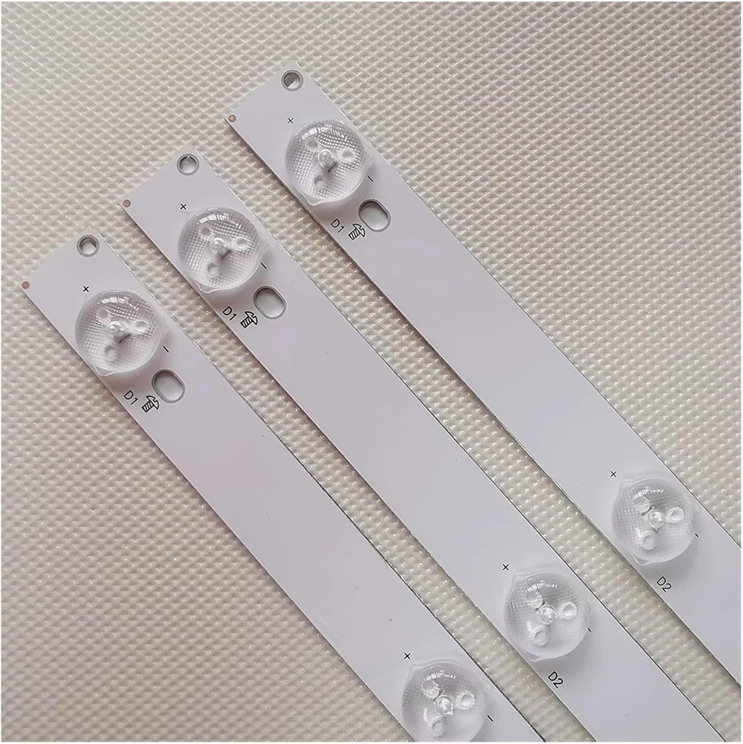 LED Backlight 3Pcs/Set New GJ-2K15 D2P5-315 D307-V1 for 32 Inch TV 32HHA5857 LM315WF1 32PHH4100 32PHH4100/88 (Color : 3 PCS-1 Set) image number 2