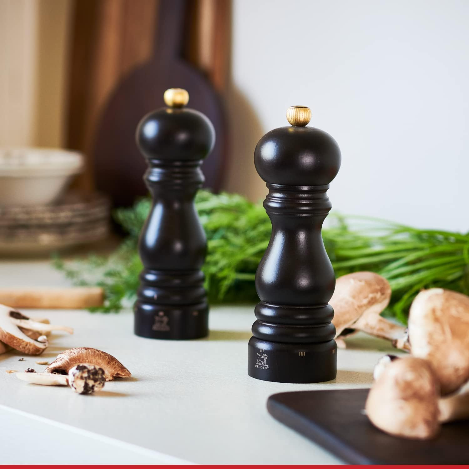 Peugeot Salt Mill Manual Salt Mill, Chocolate, 810039 image number 5