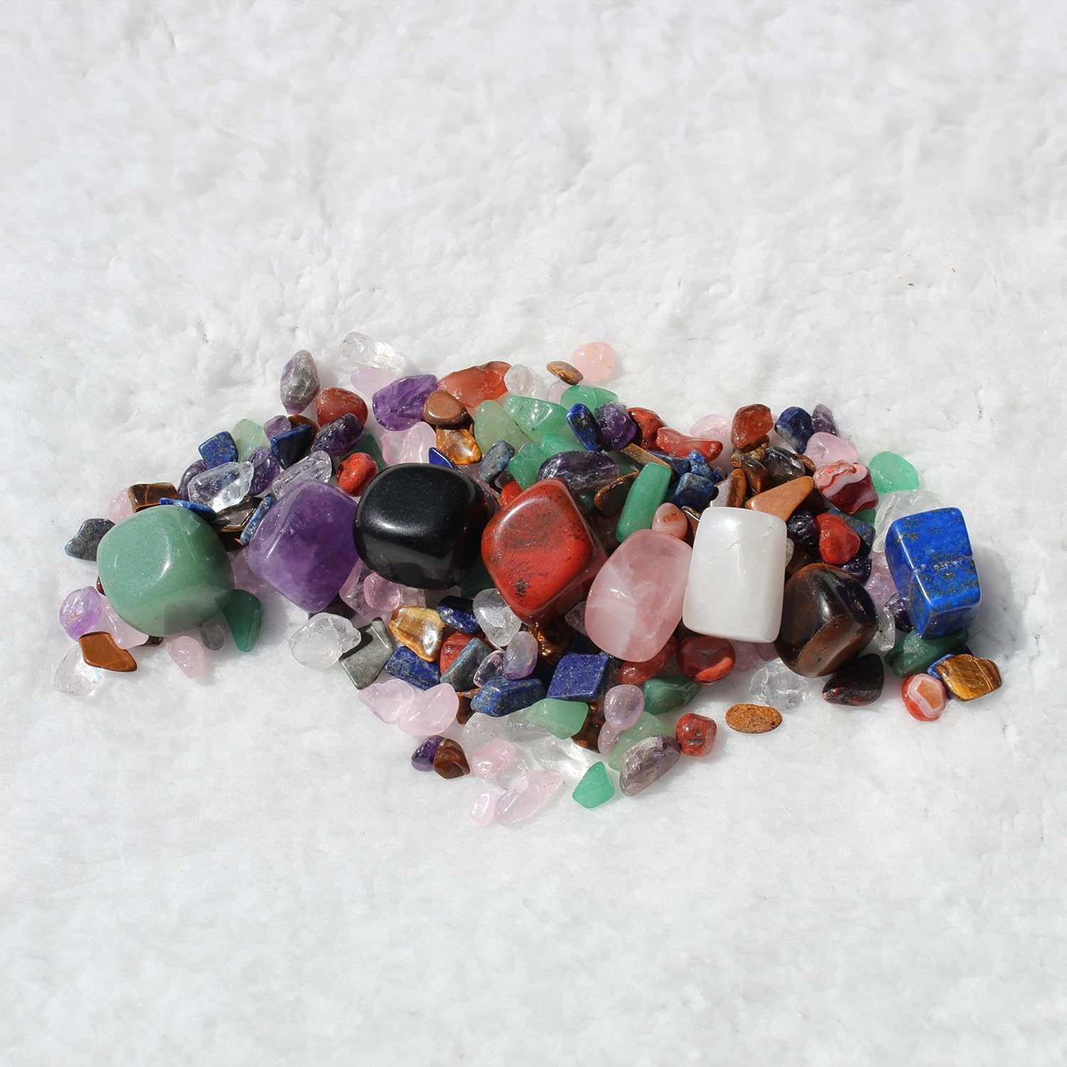 Chakra Stones 8 PCS Kit, Natural Shape, Healing Crystals, Well Tumbled & Polished, for Use in Grounding Balancing Soothing Meditation or as Worry Stones, Spa Rock & Massage, Set of 8 Chakra Crystals,