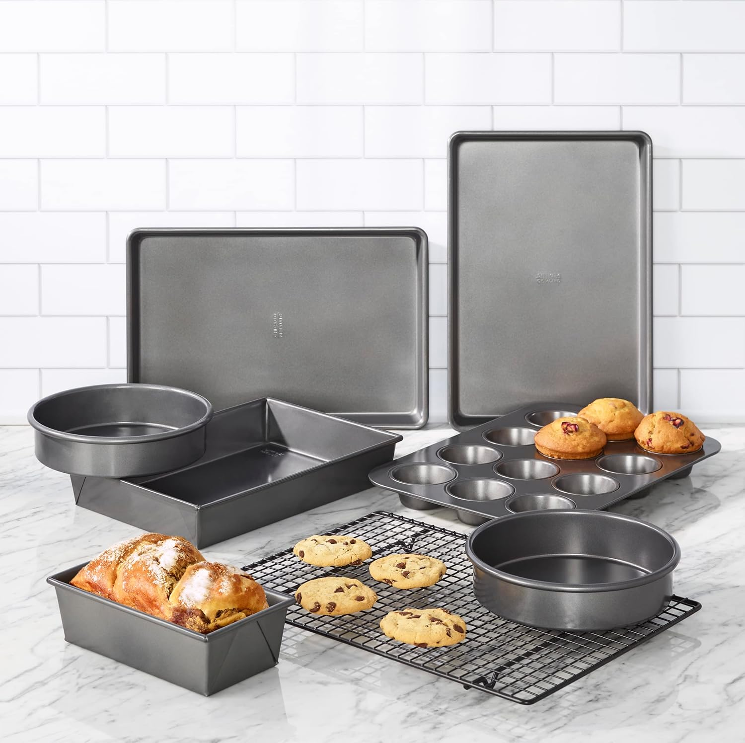 Chicago Metallic Professional Non-Stick 8-Piece Bakeware Set, Silver image number 4