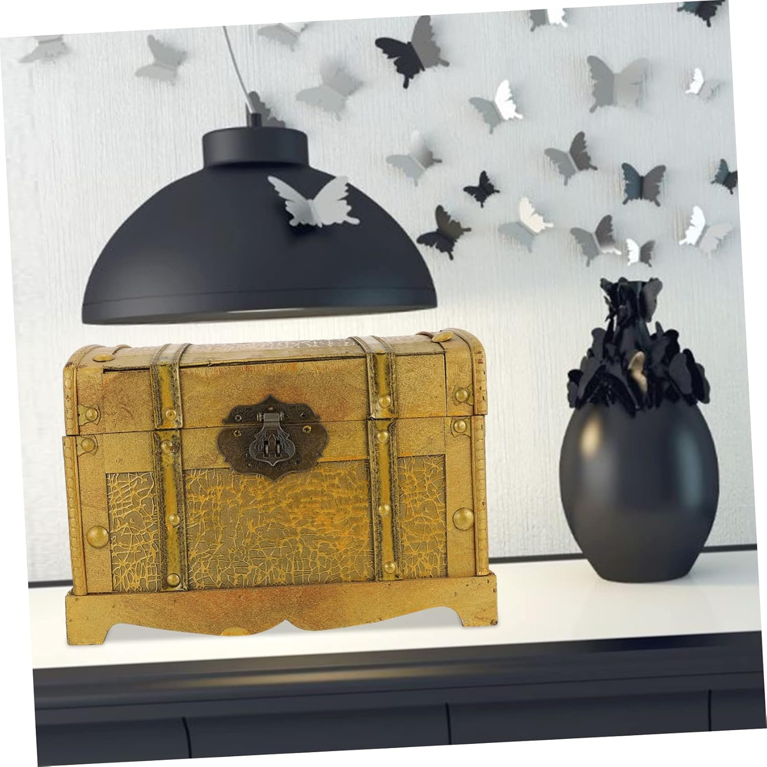 Vintage Pirate Treasure Chest Large Storage Box Lock Distressed Wooden Treasure Box for Jewelry and Decorative Display image number 4