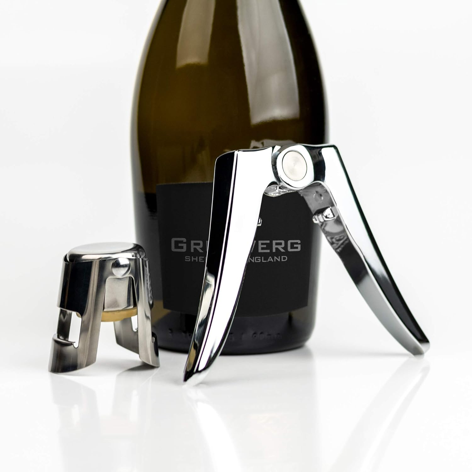 Grunwerg Classic Design Stainless Steel Champagne Set in Deluxe Bamboo Presentation Box image number 4