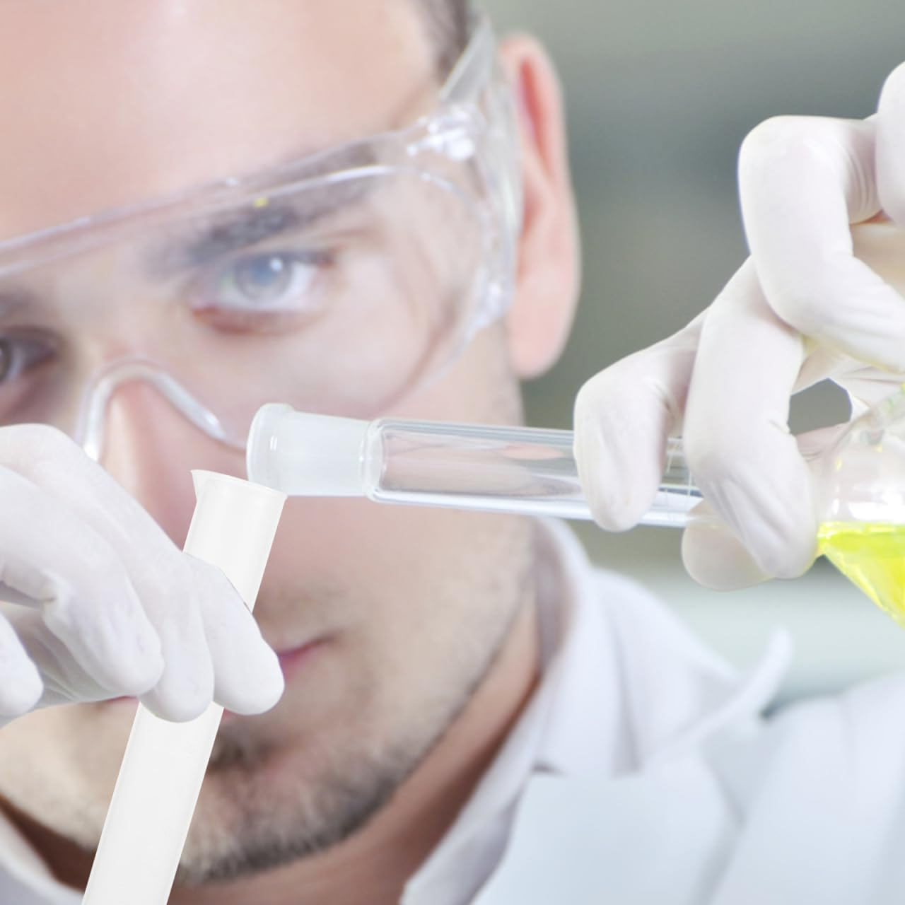 Baluue Measuring Cylinder, 100Ml Plastic Measuring Cylinder, Precise Graduated Measuring Cup, PP Graduated Cylinder for Kitchen, Laboratory Measurement image number 2