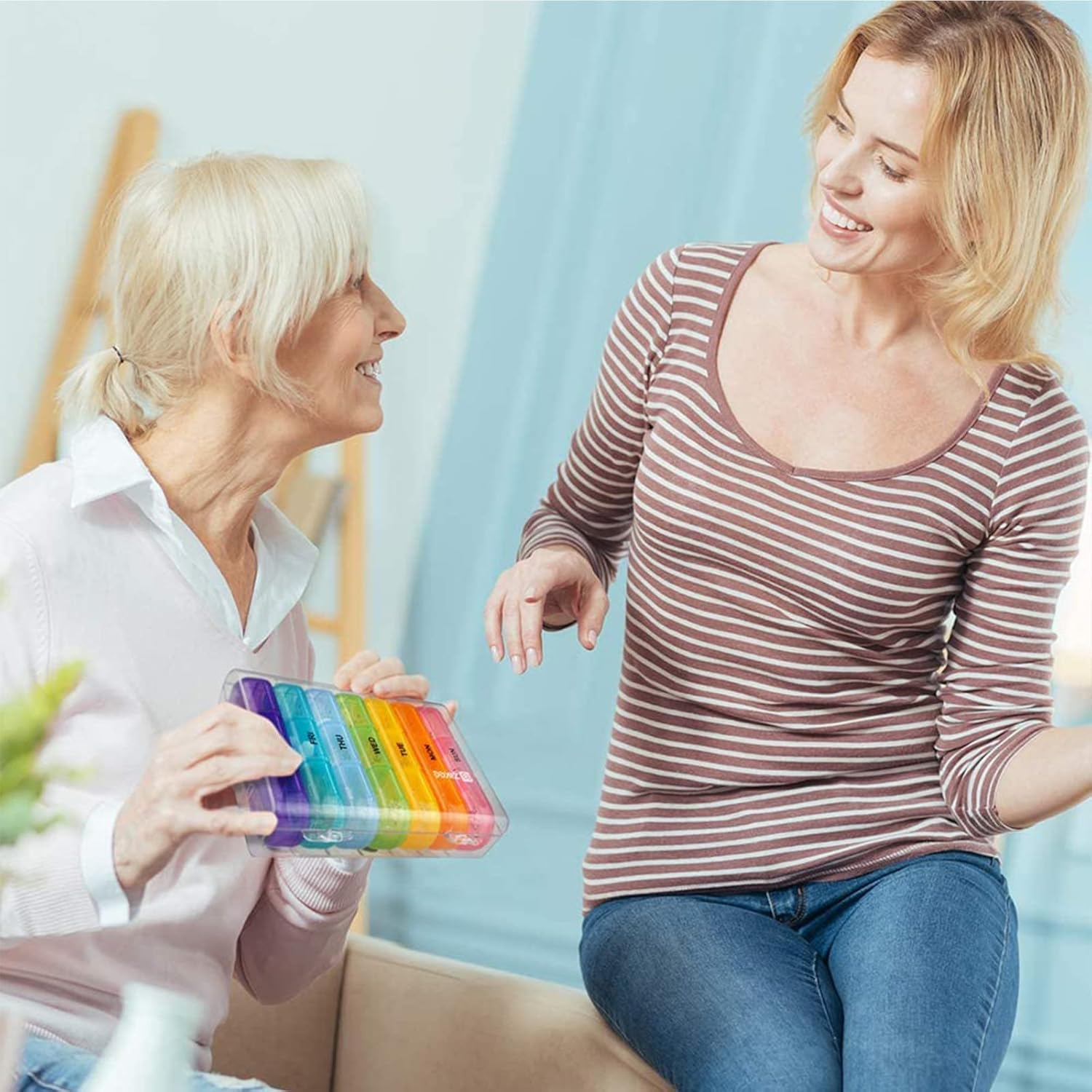 Pill Organizer 3 Times a Day - Weekly Pill Organizer 3 Times a Day - Large Pill Box 7 Day Medicine Organizer Pill Case, Pill Box Organizer Container, Daily Pill Box 3 Times a Day, to Hold Vitamins image number 2