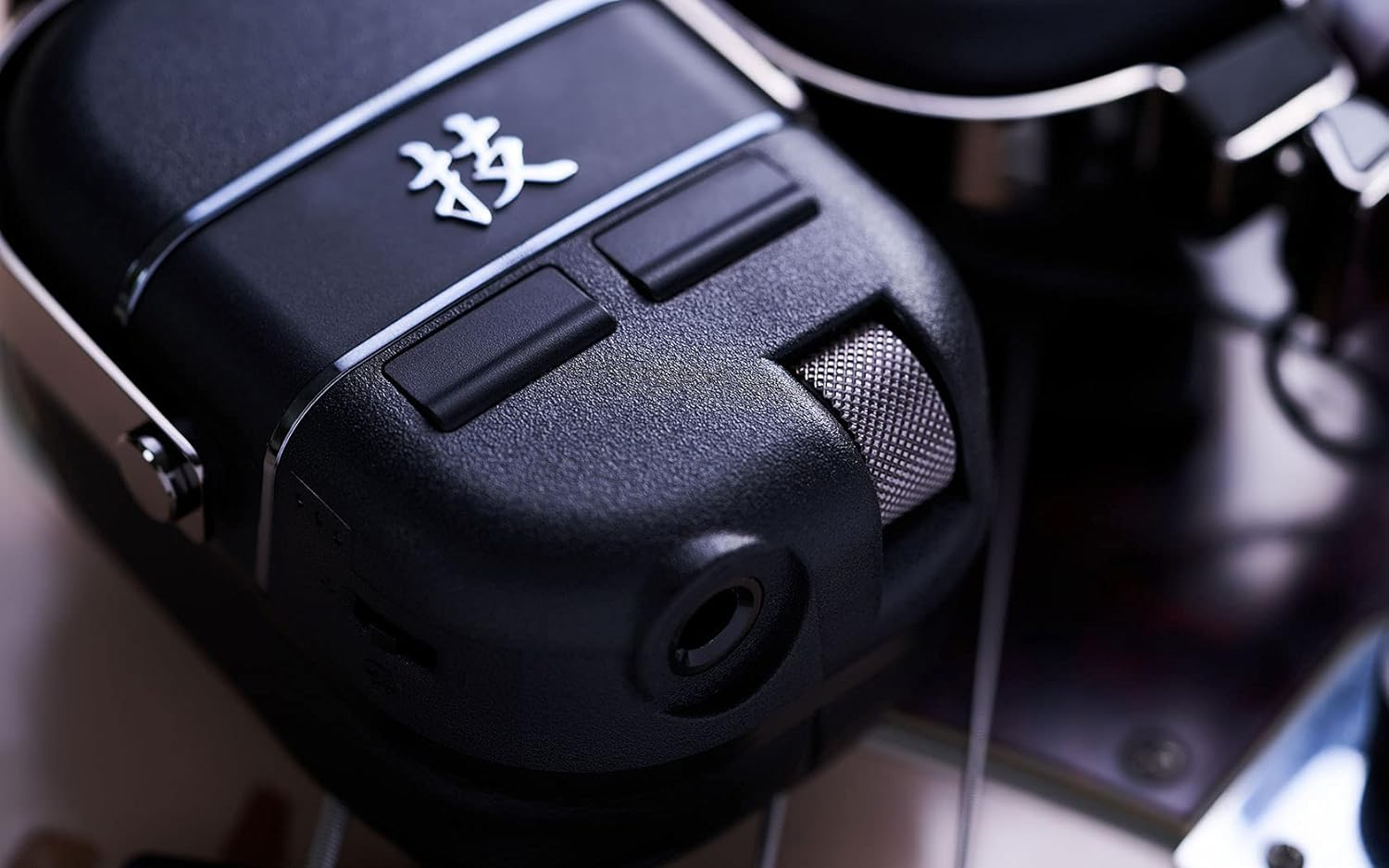 BOSS Waza-Air Bass Amplification System Personal Wireless