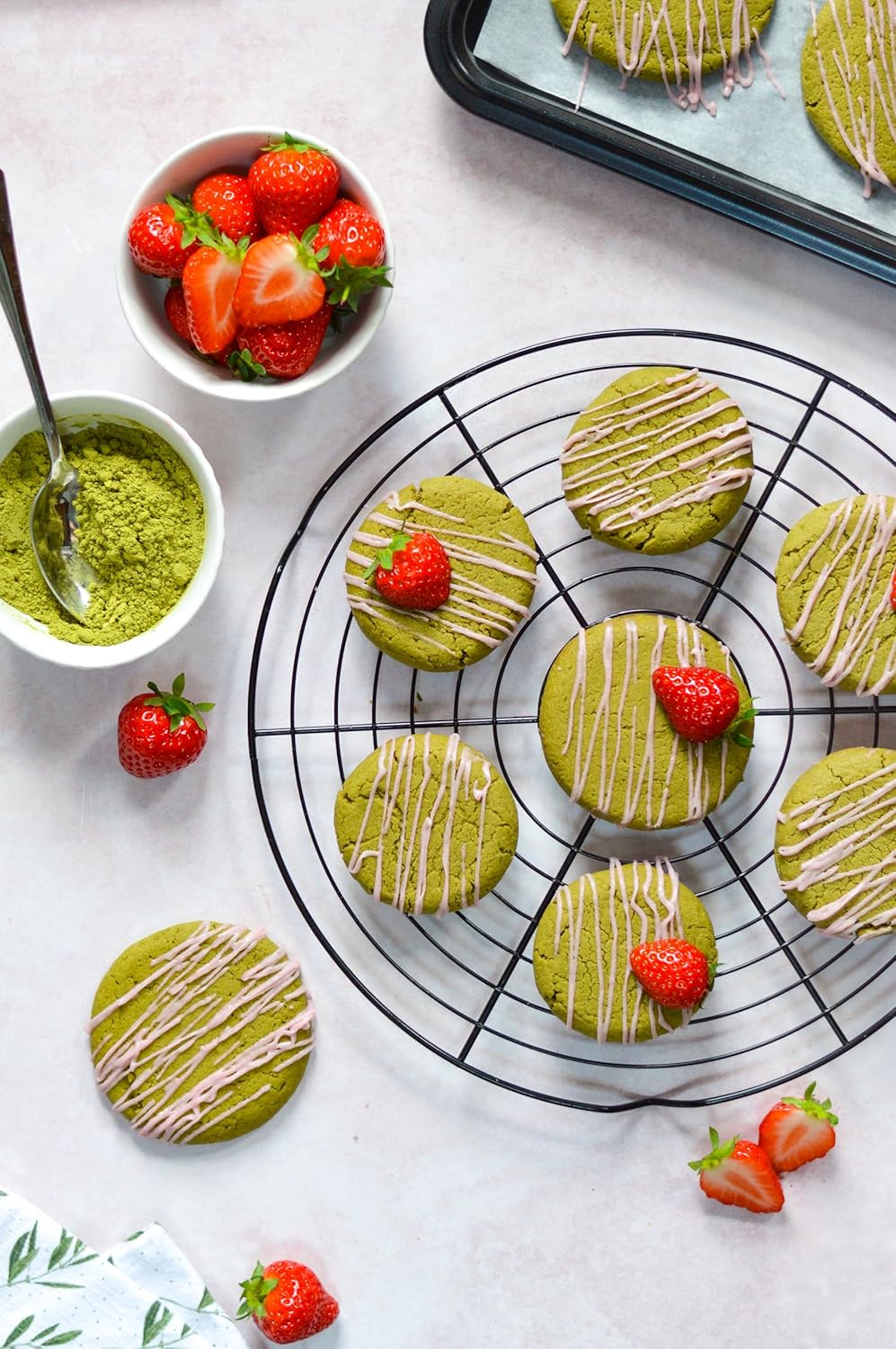 Tala 10A10261 Cake Cooling Rack, Metal,30Cm Diameter image number 4