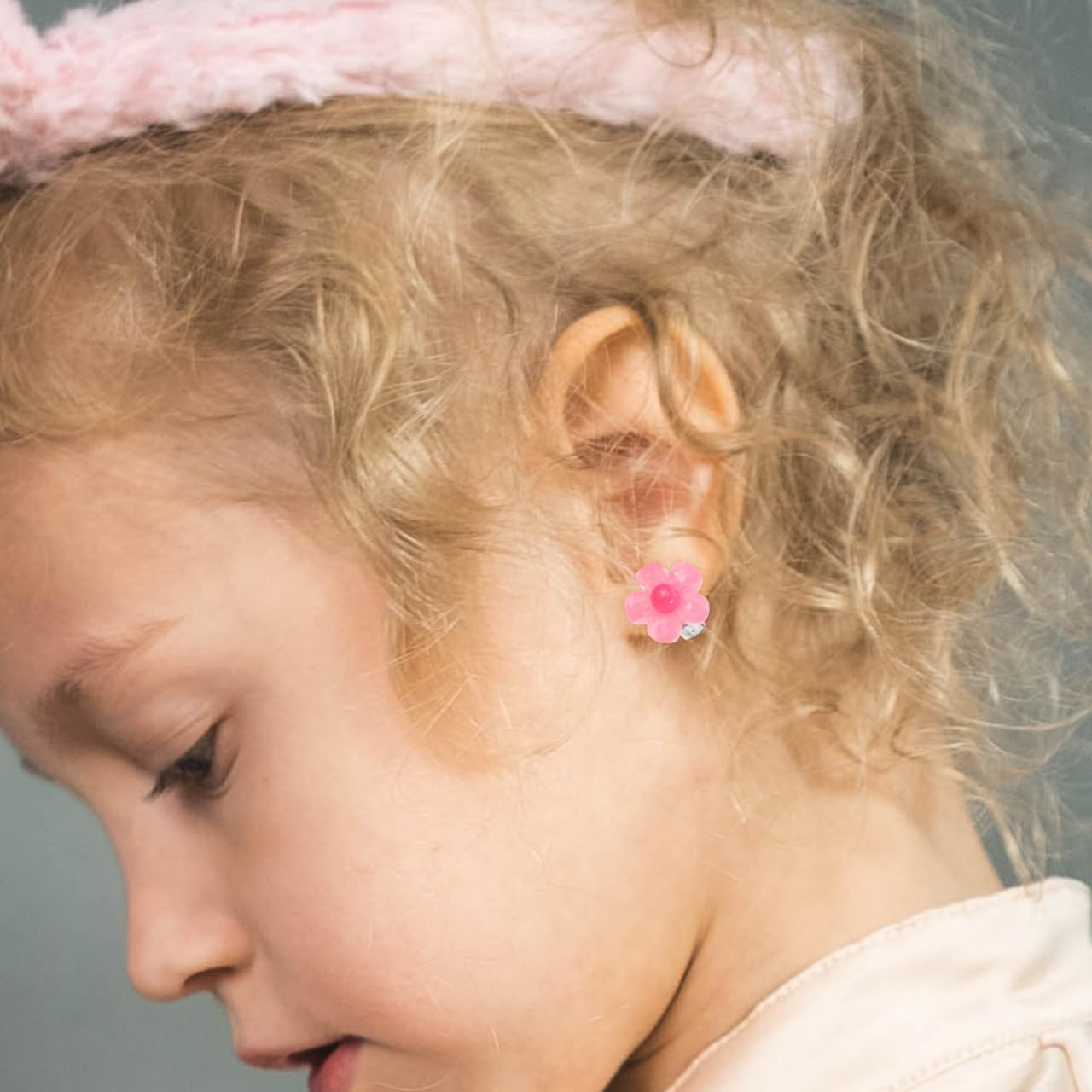 Toddmomy Clip on Earrings Girls: 4 Pairs No Pierced Design Earrings Dress up Pretend Princess Play Jewelry Accessories for Kids image number 2