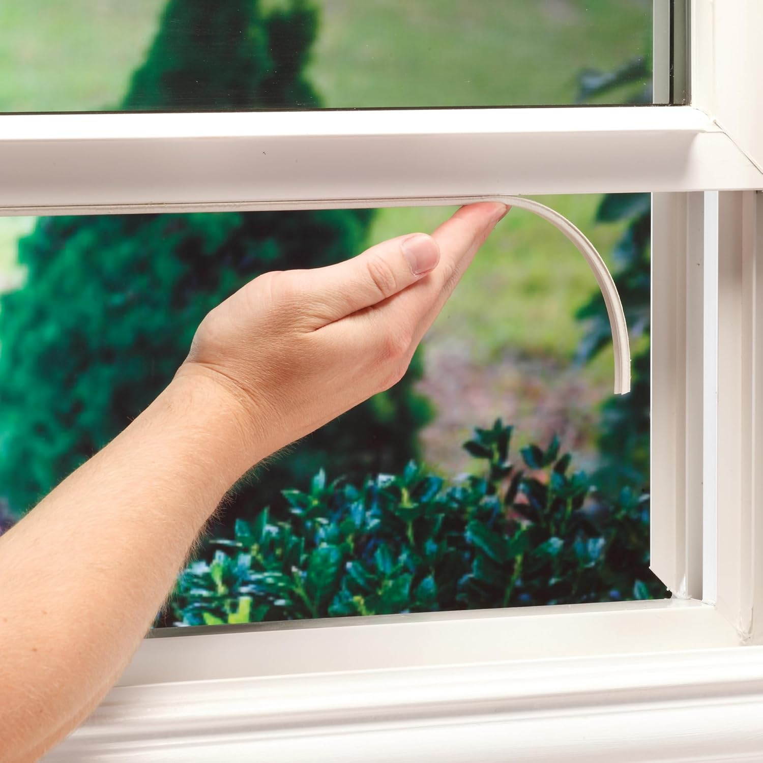 All Weather EPDM Rubber Weatherseal for Gaps 1/16-Inch to 1/8-Inch, White - MD Building Products 02618 image number 1