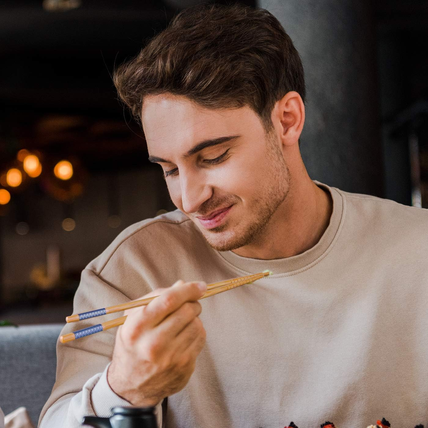 Antner 5 Pairs Bamboo Chopsticks Reusable Japanese Style Chopstick Gift Sets, Classic Natural Bamboo Chop Sticks Dishwasher Safe, 8.8 Inch/22.5Cm image number 4