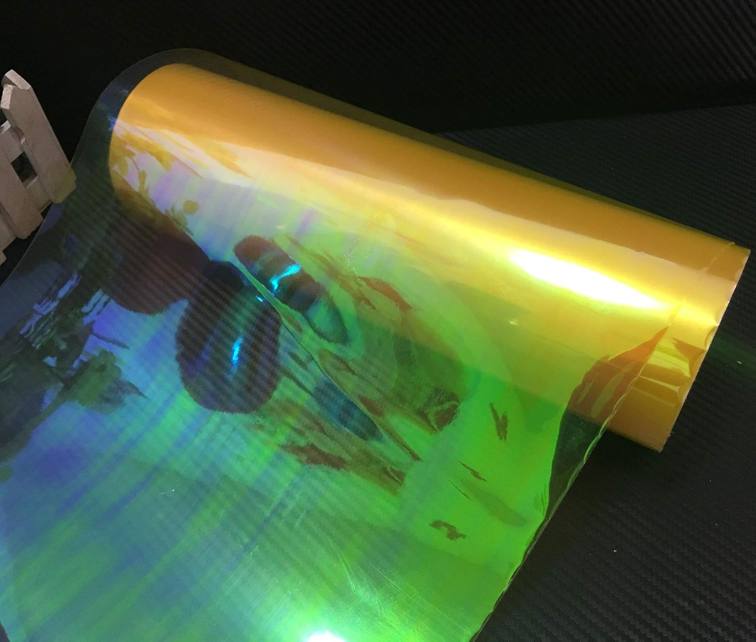 LZLRUN 12 by 48 Inches Self Adhesive Auto Car Tint Chrome Chameleon Headlight Taillight Fog Light Vinyl Smoke Film Sheet Sticker Cover (Chameleon Yellow)