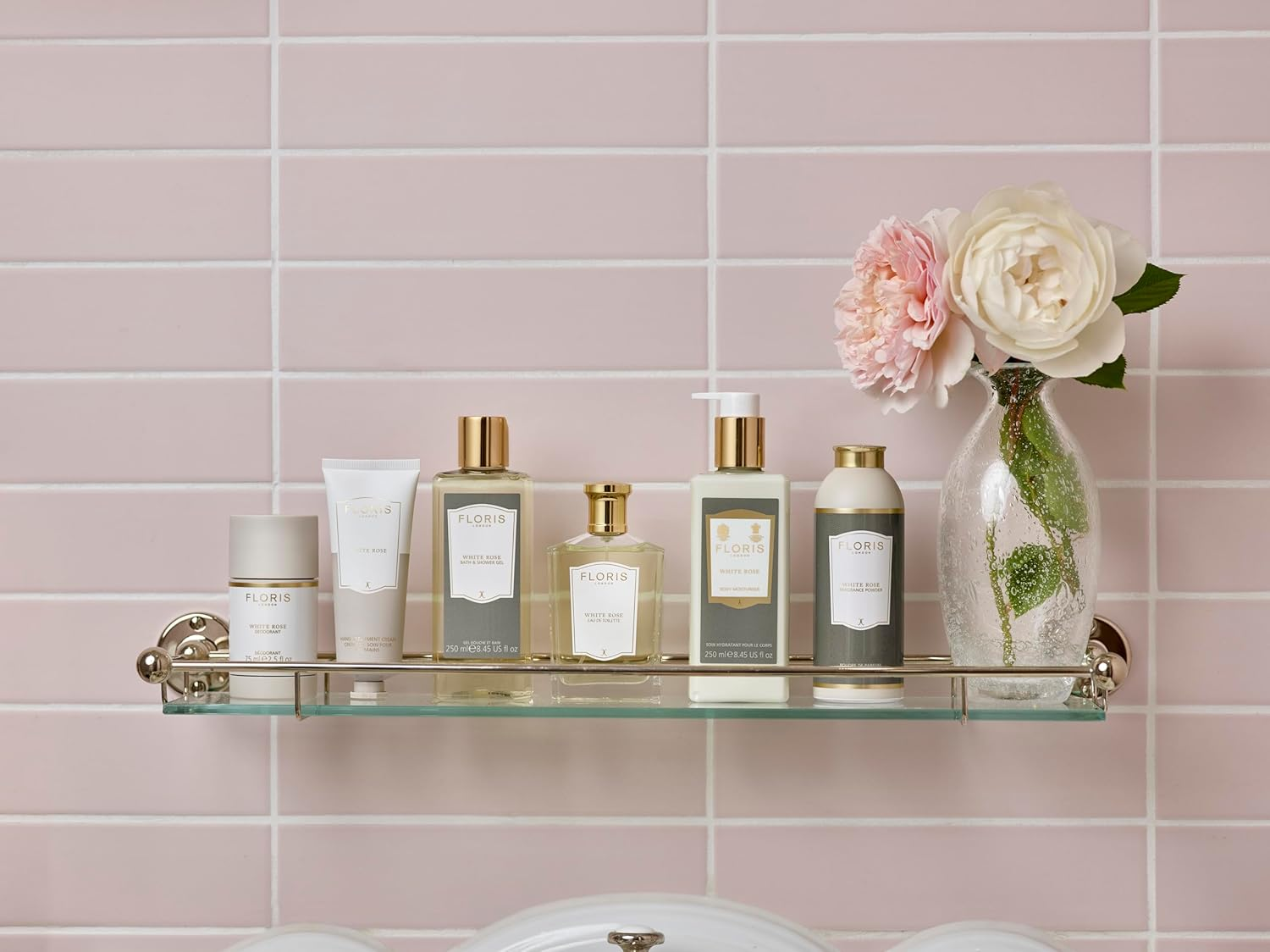 Floris White Rose by Floris London for Women 250Ml Moisturising Bath & Shower Gel image number 1