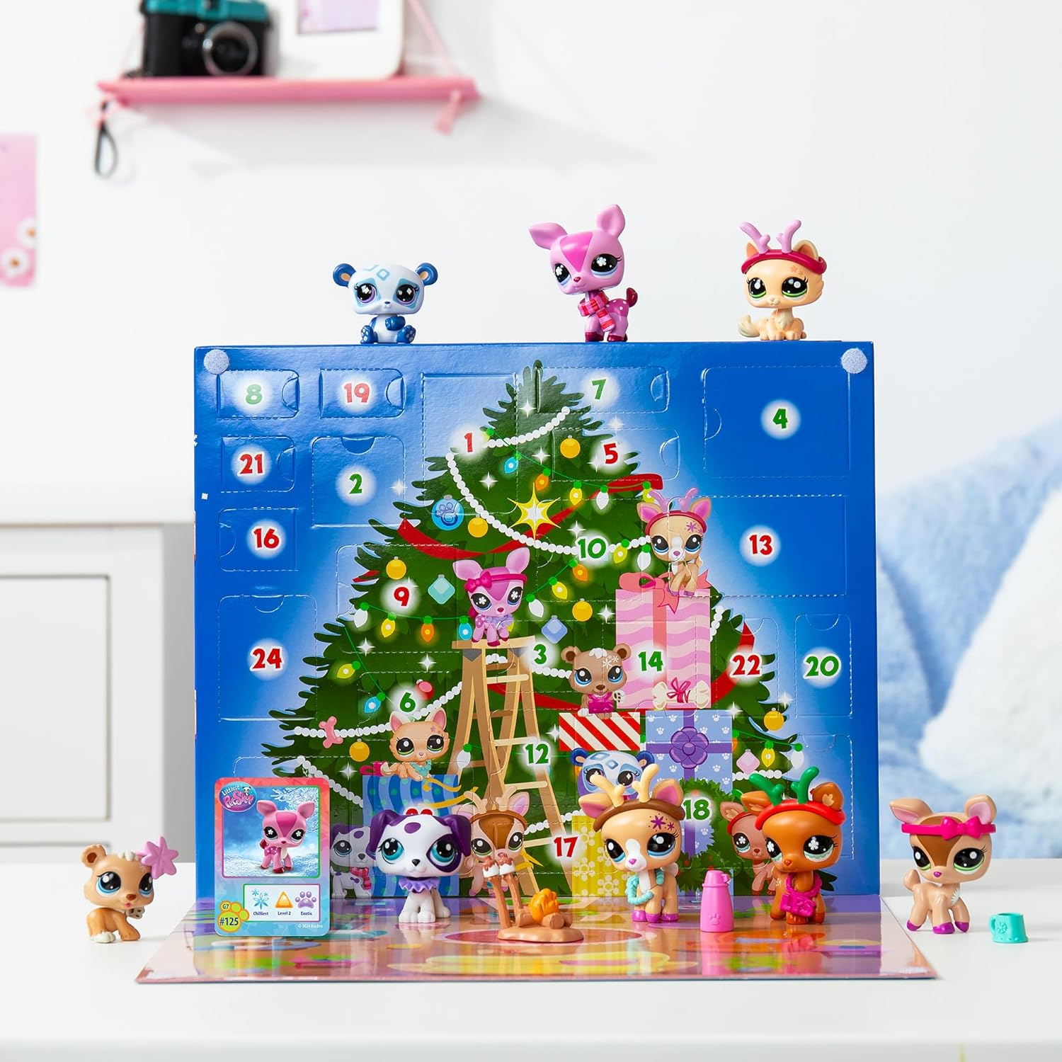 Littlest Pet Shop Advent Calendar Christmas 2024, Littlest Pet Shop Toy LPS Gen 7, 2024 Christmas Advent Toy Calendar, with 24 Authentic Figures, Girls, Boys, Kidult image number 3