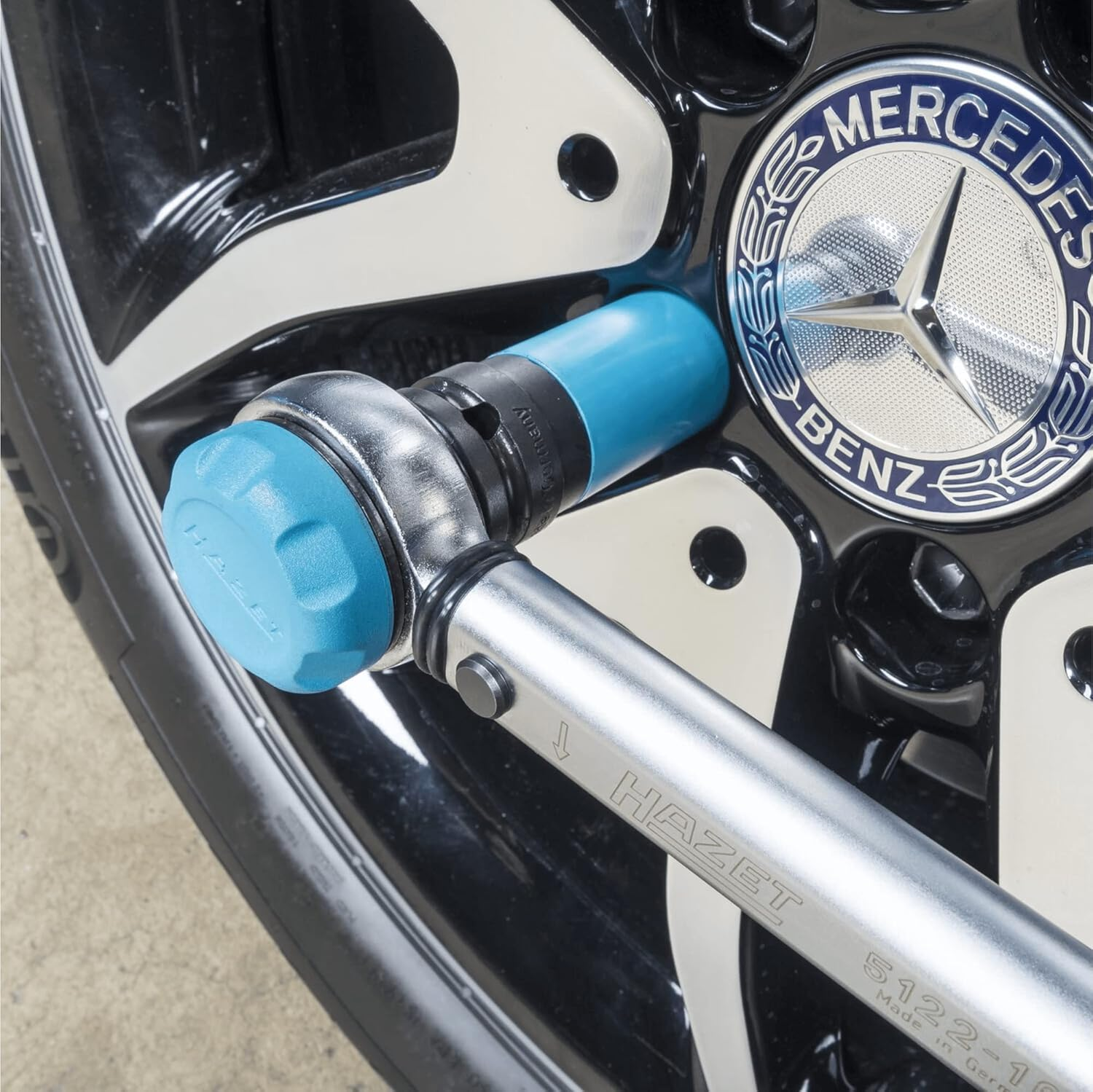 Hazet 903SPC/3 Hexagon Impact Socket with Rotating Plastic Sleeve Set (3-Pieces) image number 4