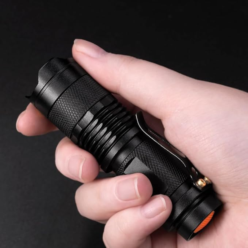 Miners2000 High Power Red LED Flashlight - Adjustable Focus LED Torch - Powerful Single Mode Red Light Torch for Astronomy, Aviation, Night Observation, Camping, Hiking, Night Fishing