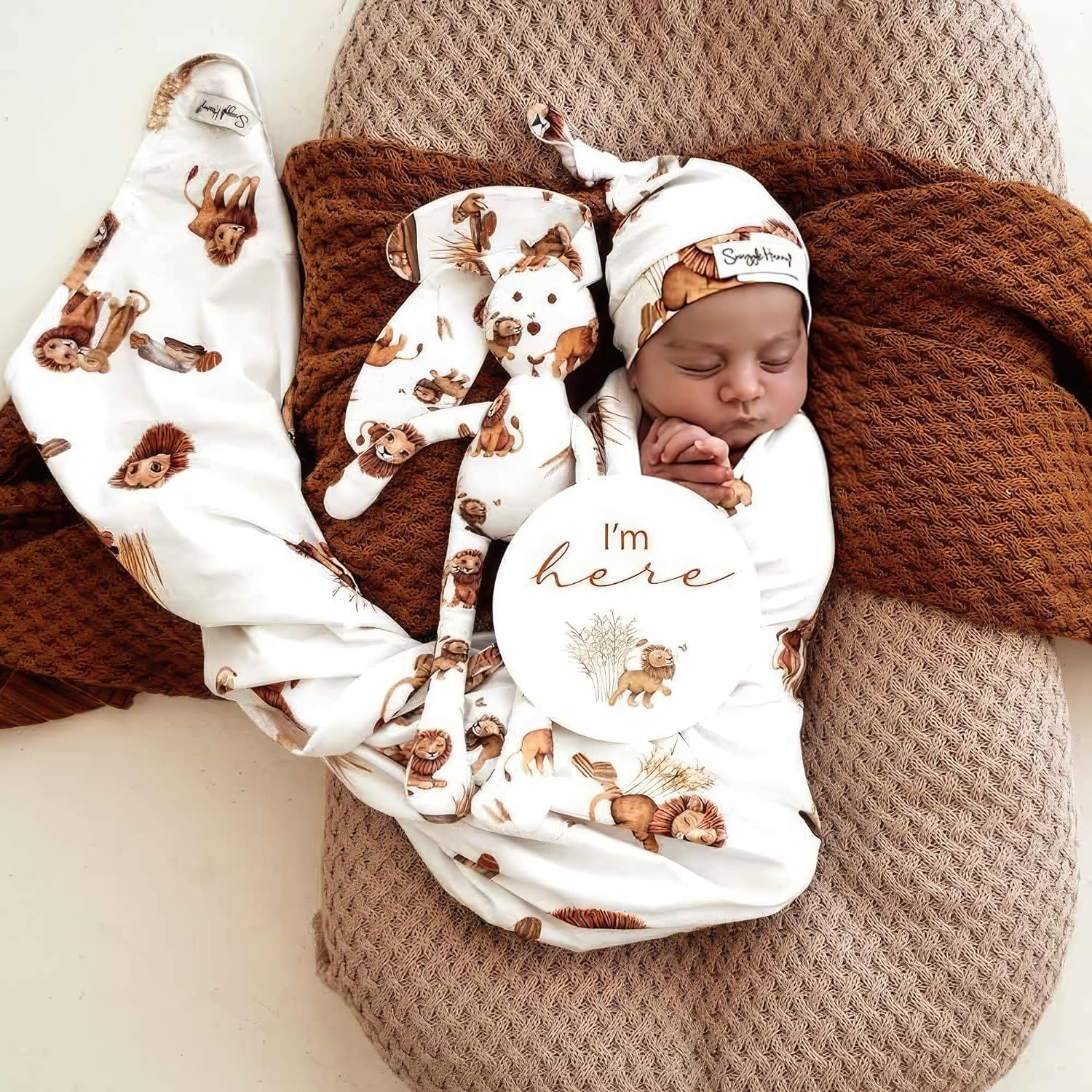 Snuggle Hunny Baby Wrap & Beanie Set, Soft Baby Swaddle Jersey Wrap & Matching Beanie, Lion Design image number 4