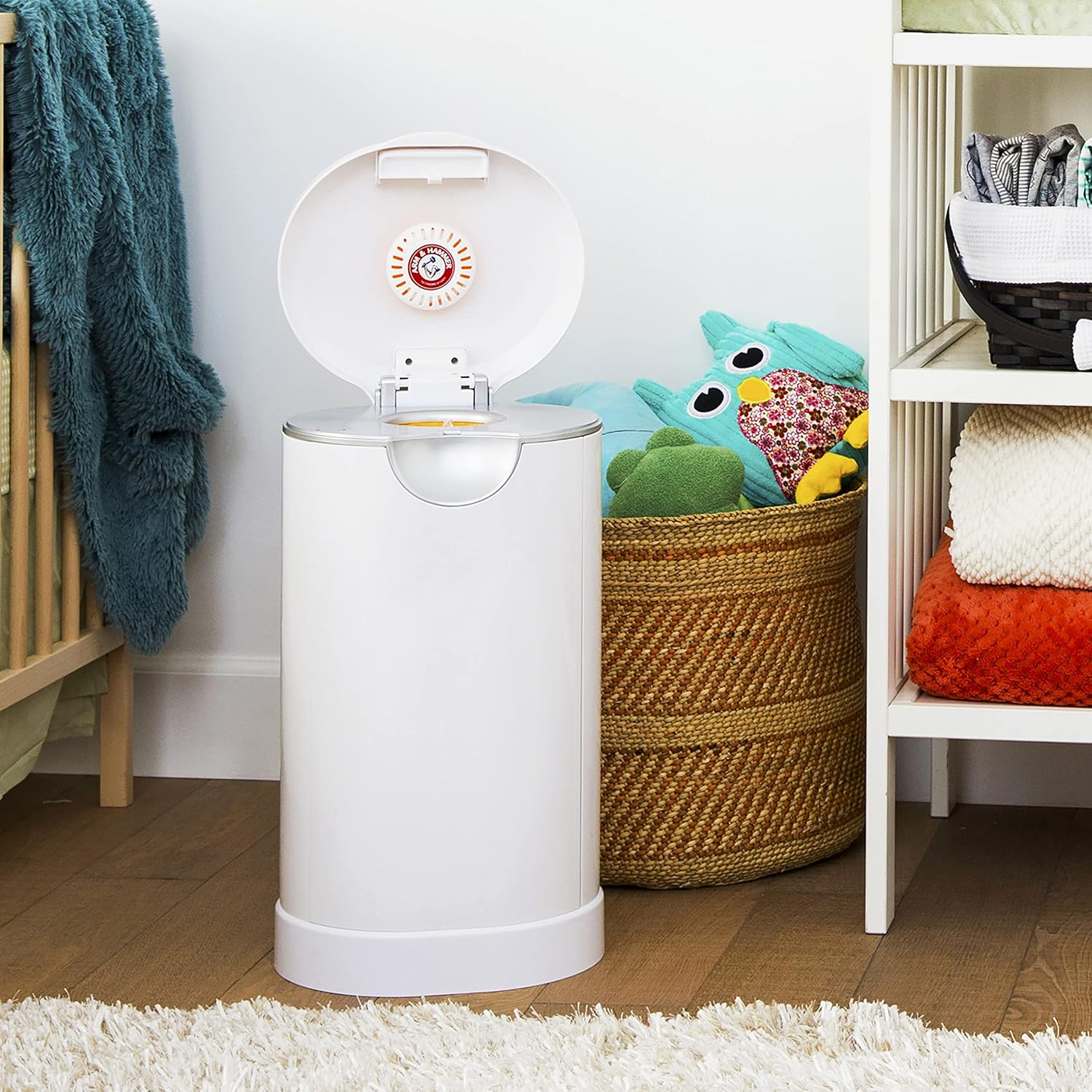 Munchkin Arm and Hammer Diaper Pail Bag Refills 20 Bags, Orange image number 1