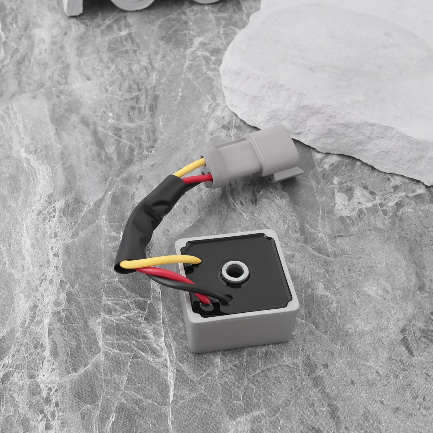 Emagtech 1Pc 12 Volt Voltage Regulator Rectifier Replacment 1025159-01 1028033-01 Compatible with Club Car 2004-Up Precedent 4-Cycle Gas Golf Cart image number 6