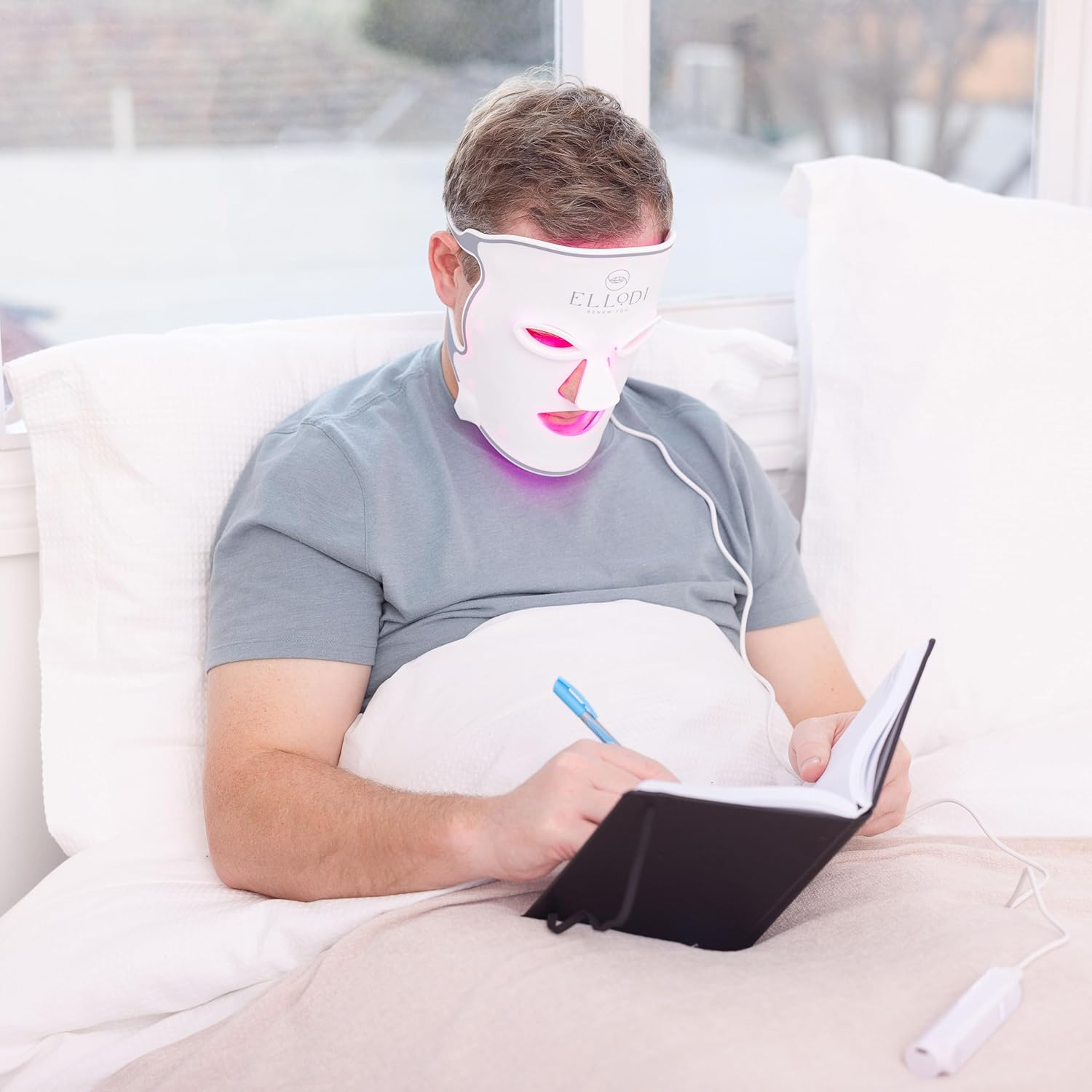 Ellodi LED Light Therapy Mask image number 1
