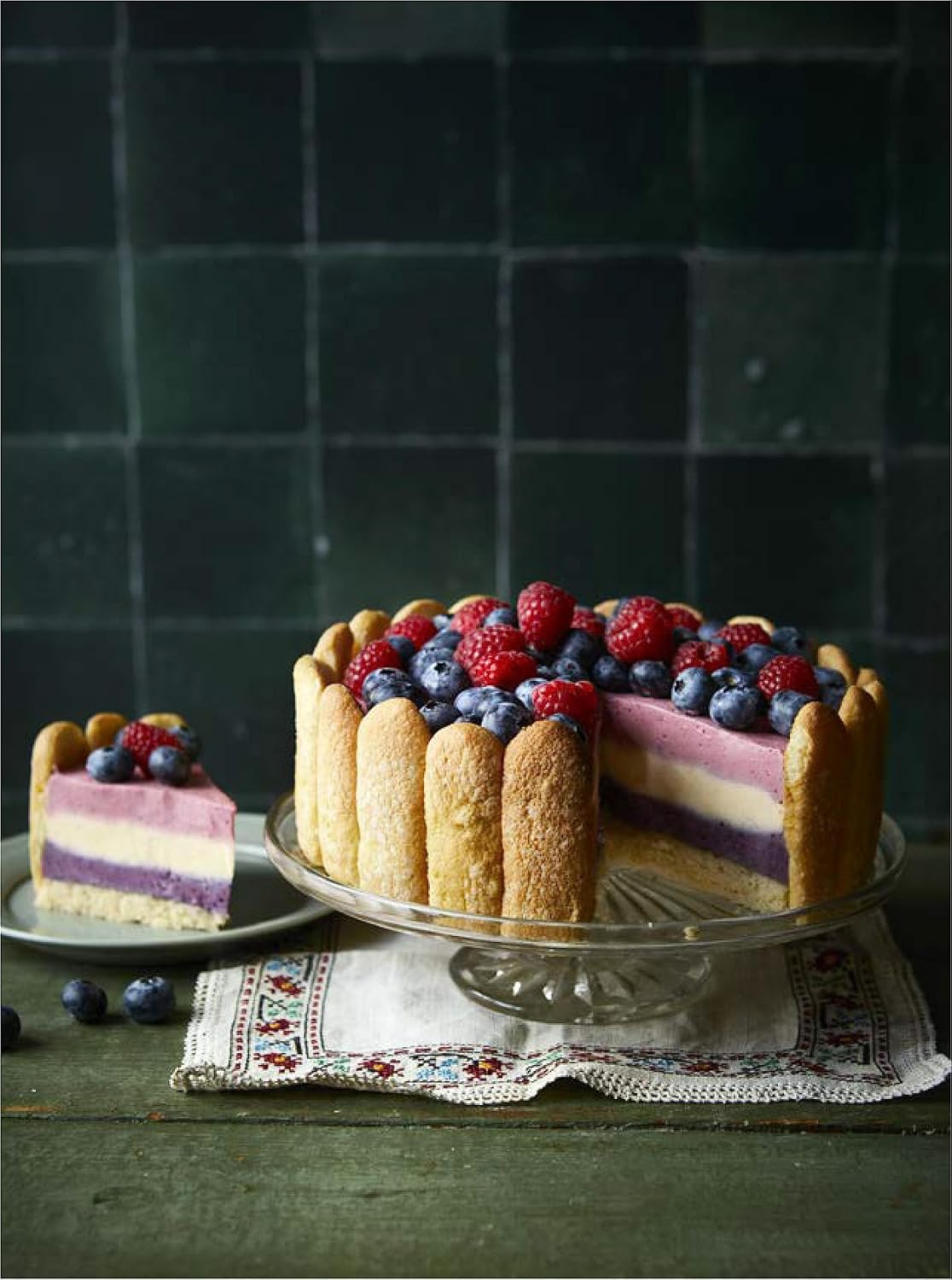 German Baking: Cakes, Tarts, Traybakes and Breads from the Black Forest and Beyond image number 1